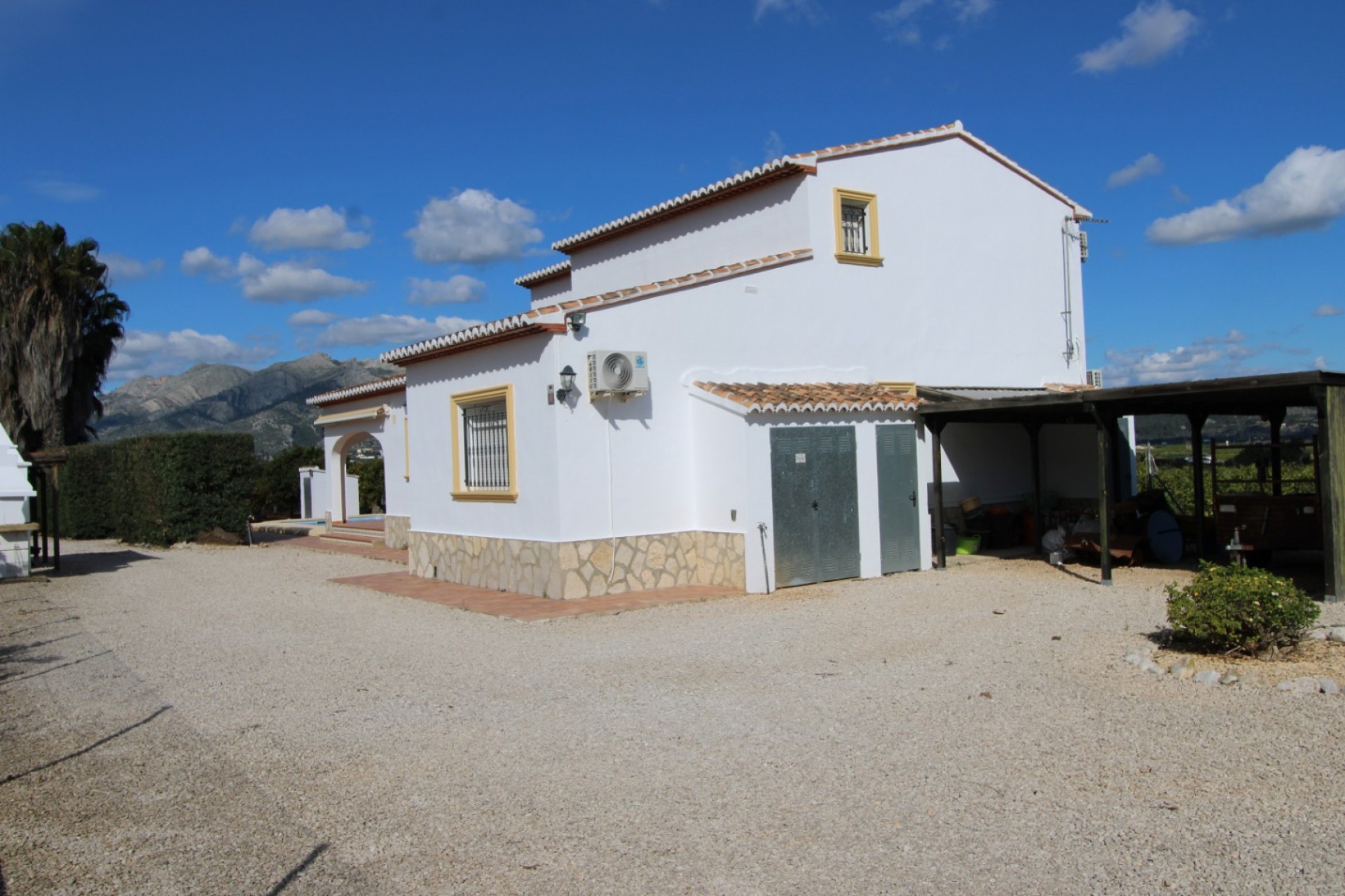 Zu verkaufen - Villa -
Benidoleig