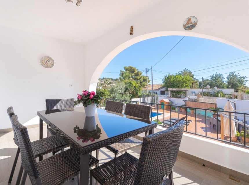 Zu verkaufen - Villa -
Benissa - Baladrar
