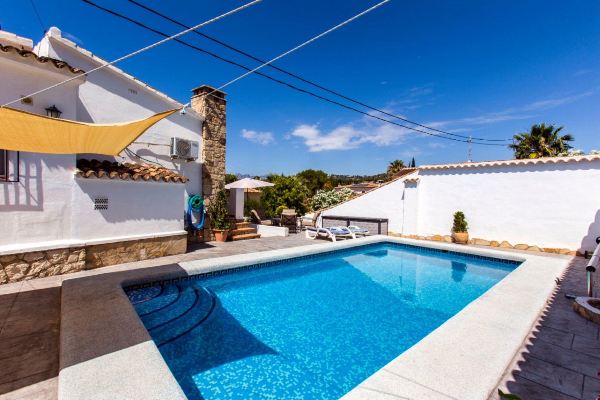 Zu verkaufen - Villa -
Benissa - Baladrar