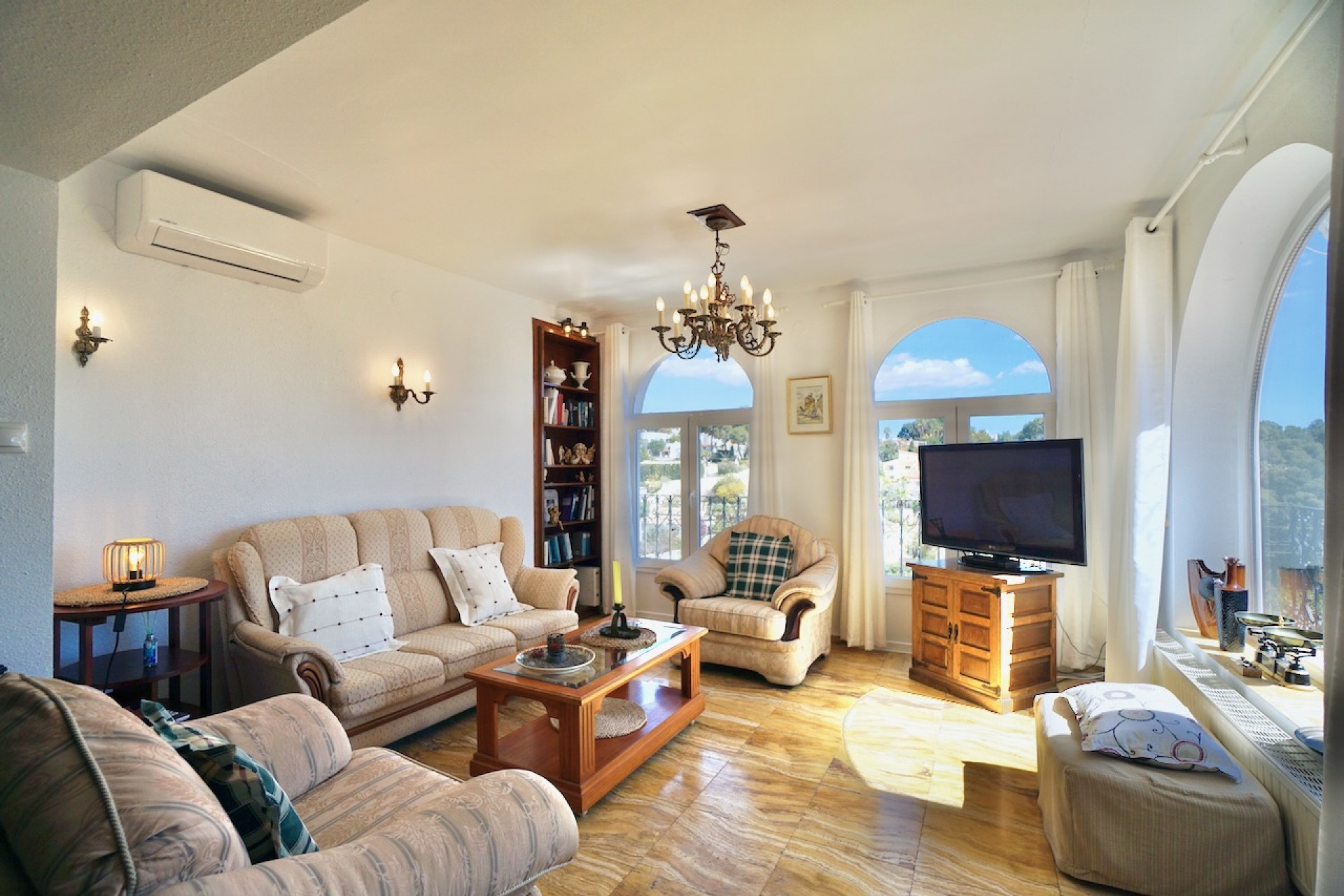 Zu verkaufen - Villa -
Benissa - Buenavista