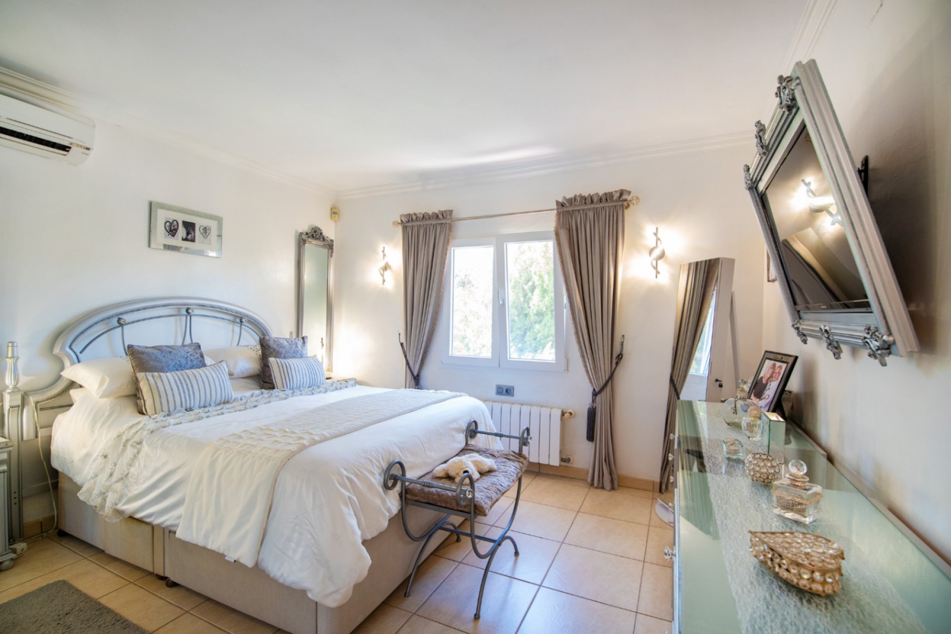 Zu verkaufen - Villa -
Benissa - Buenavista