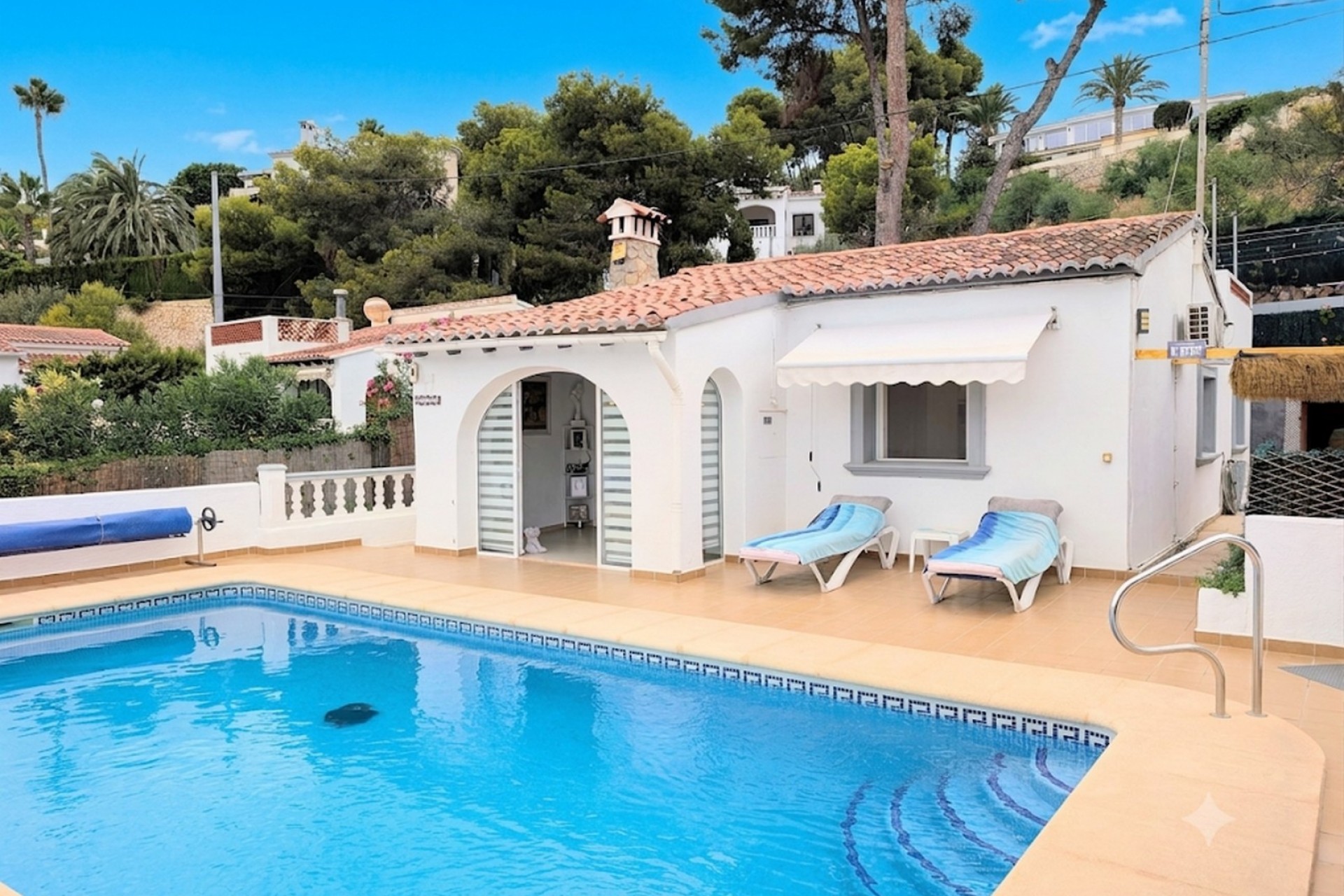 Zu verkaufen - Villa -
Benissa - Buenavista