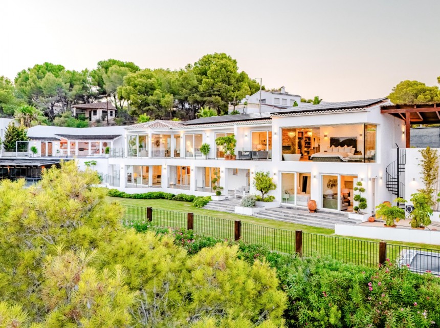 Zu verkaufen - Villa -
Benissa - Fanadix