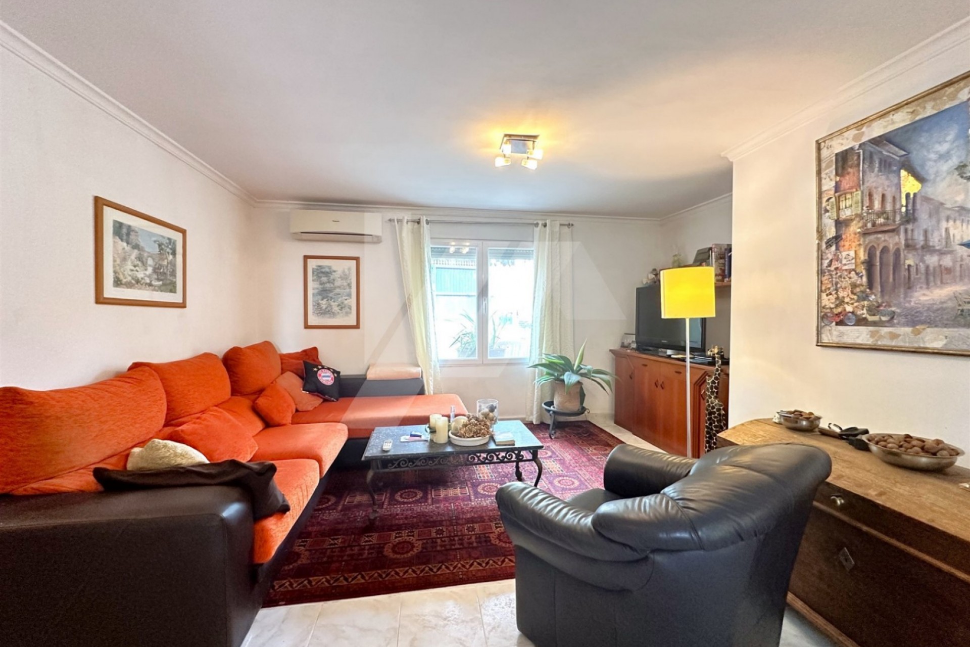 Zu verkaufen - Villa -
Benissa - La Fustera