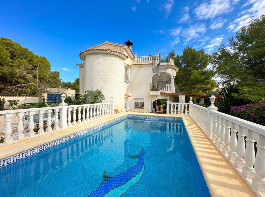 Zu verkaufen - Villa -
Benissa - La Fustera