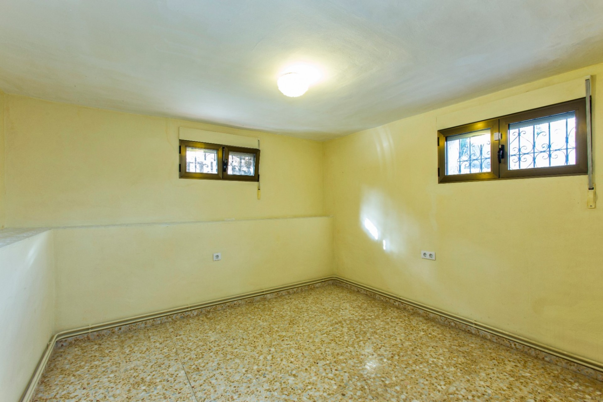 Zu verkaufen - Villa -
Benissa - La Llobella