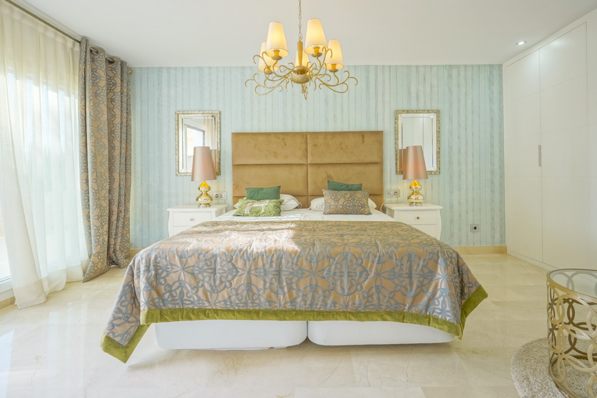 Zu verkaufen - Villa -
Benissa