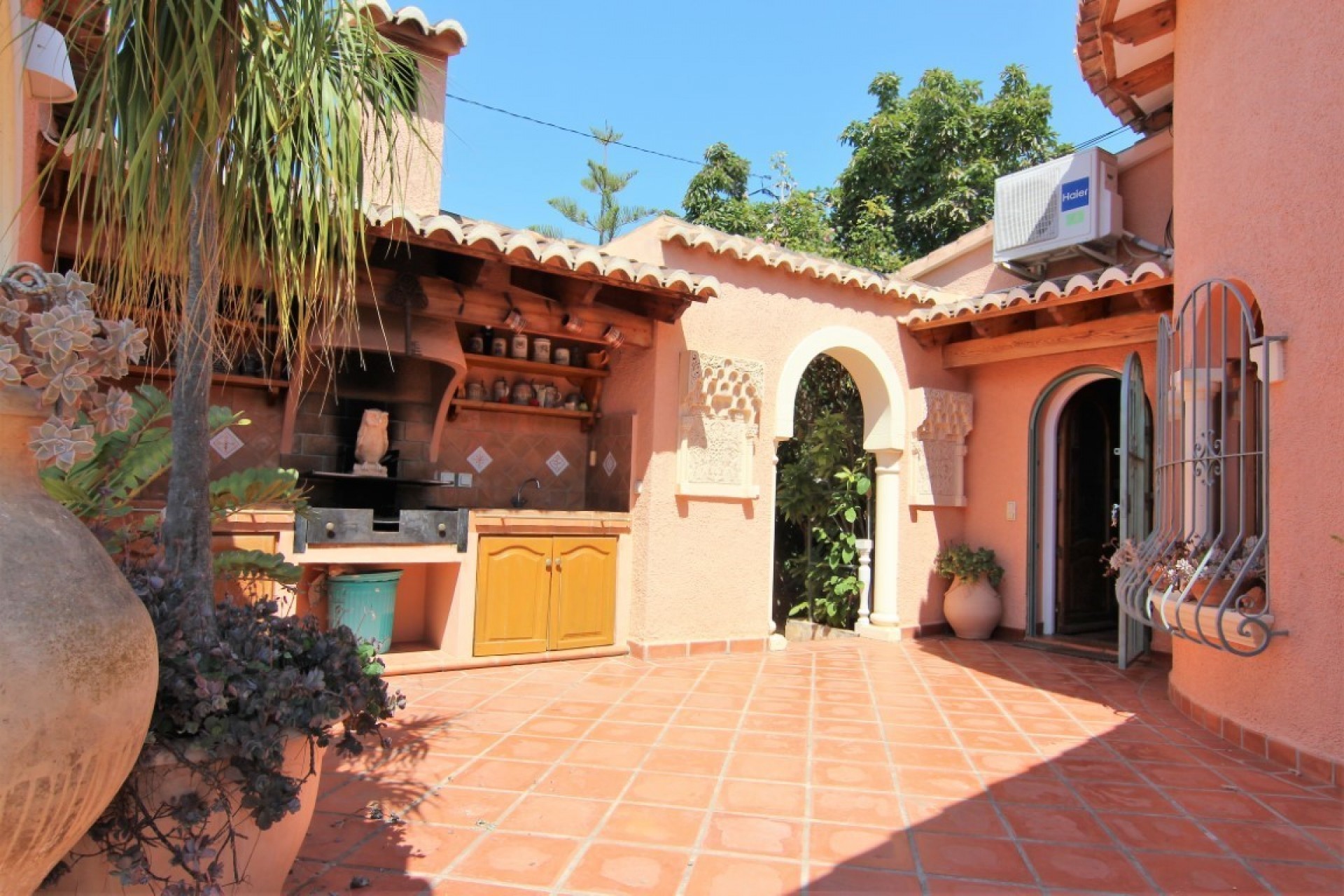 Zu verkaufen - Villa -
Benissa