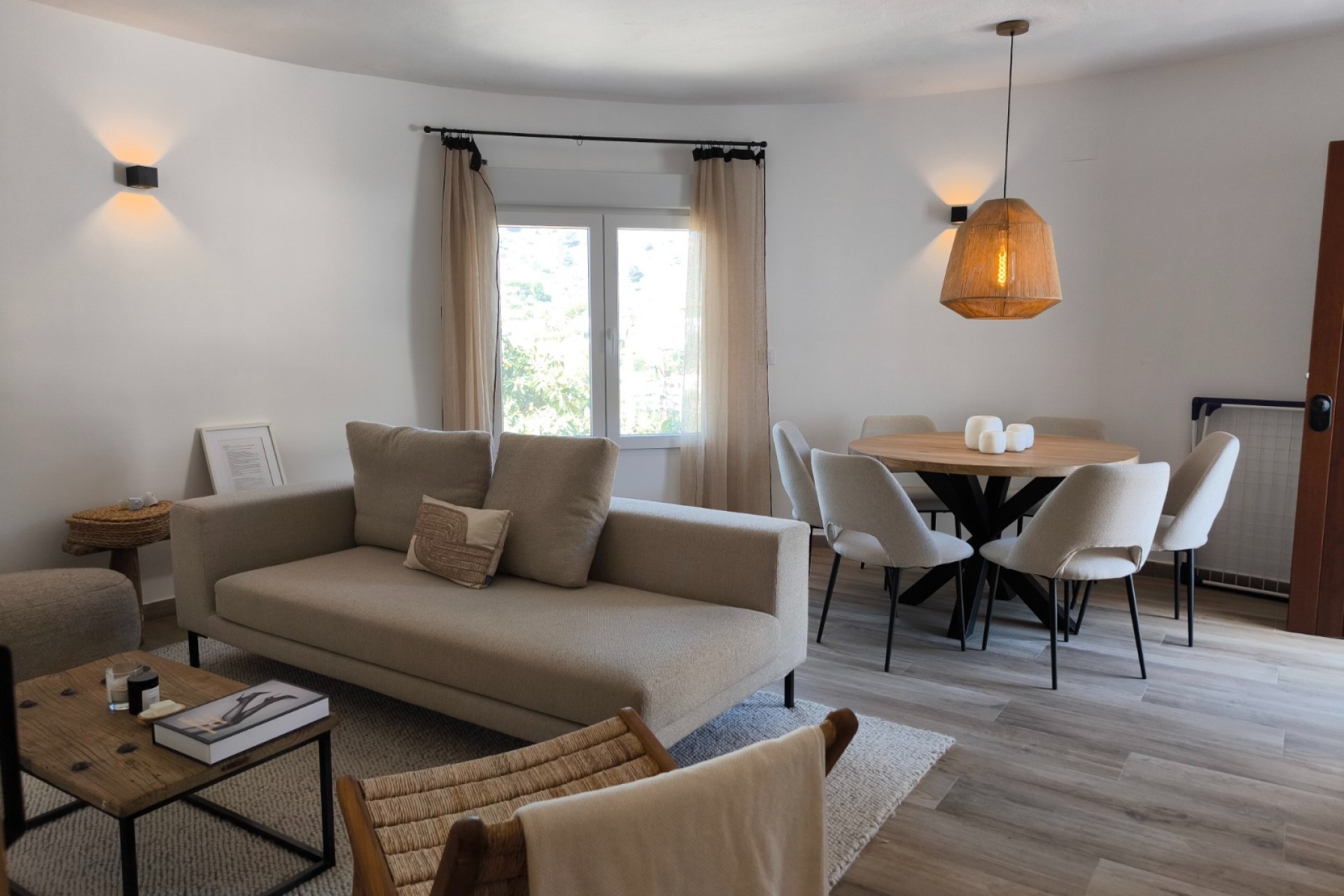 Zu verkaufen - Villa -
Benissa