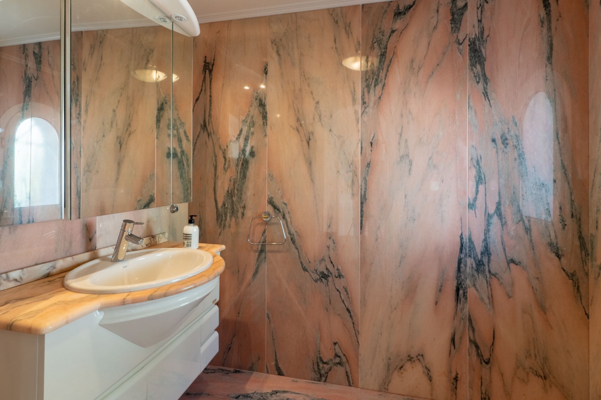 Zu verkaufen - Villa -
Benissa