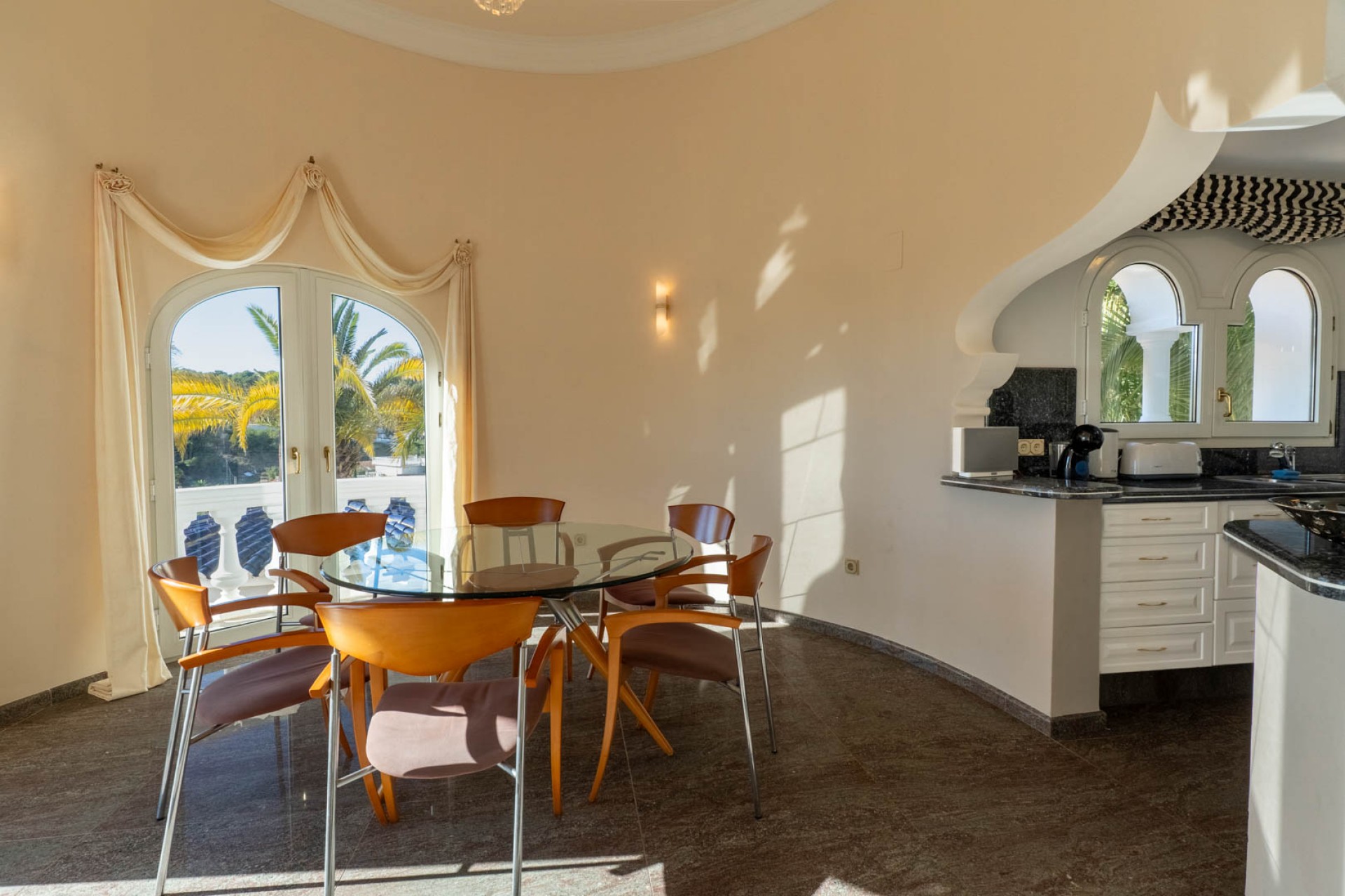 Zu verkaufen - Villa -
Benissa