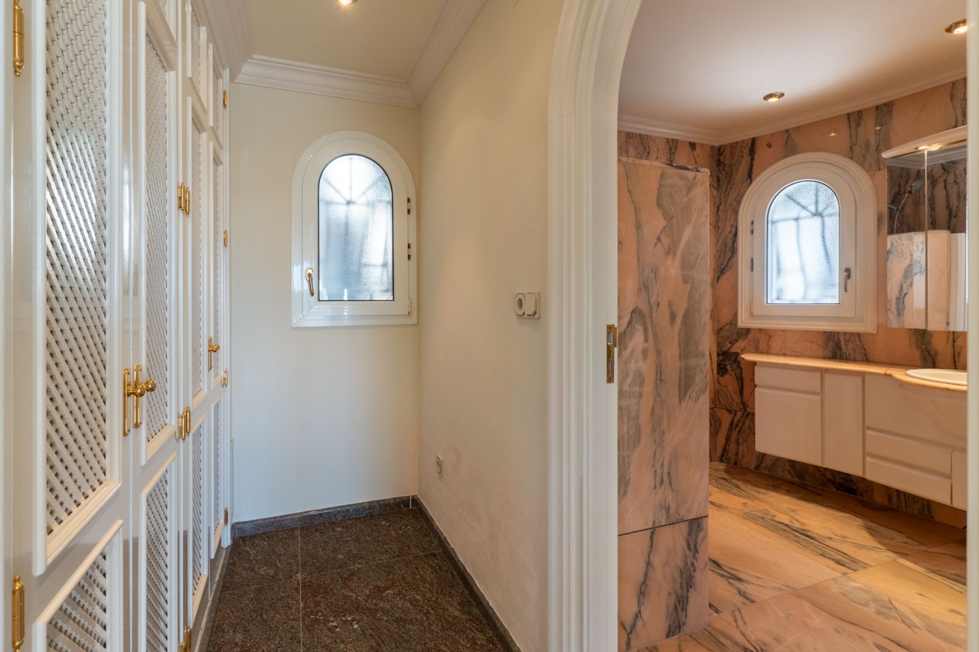 Zu verkaufen - Villa -
Benissa