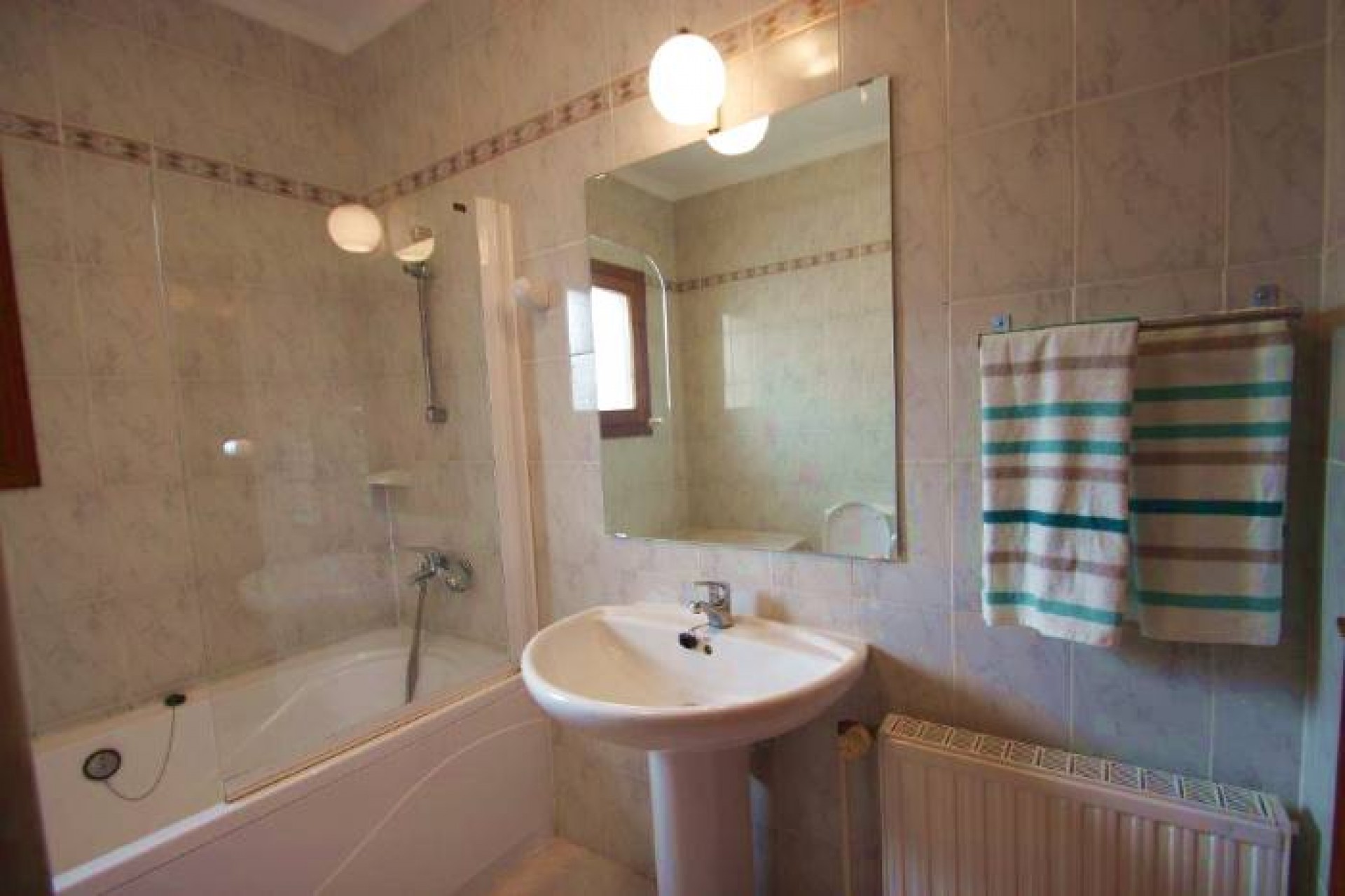 Zu verkaufen - Villa -
Benitachell - Cumbre Del Sol