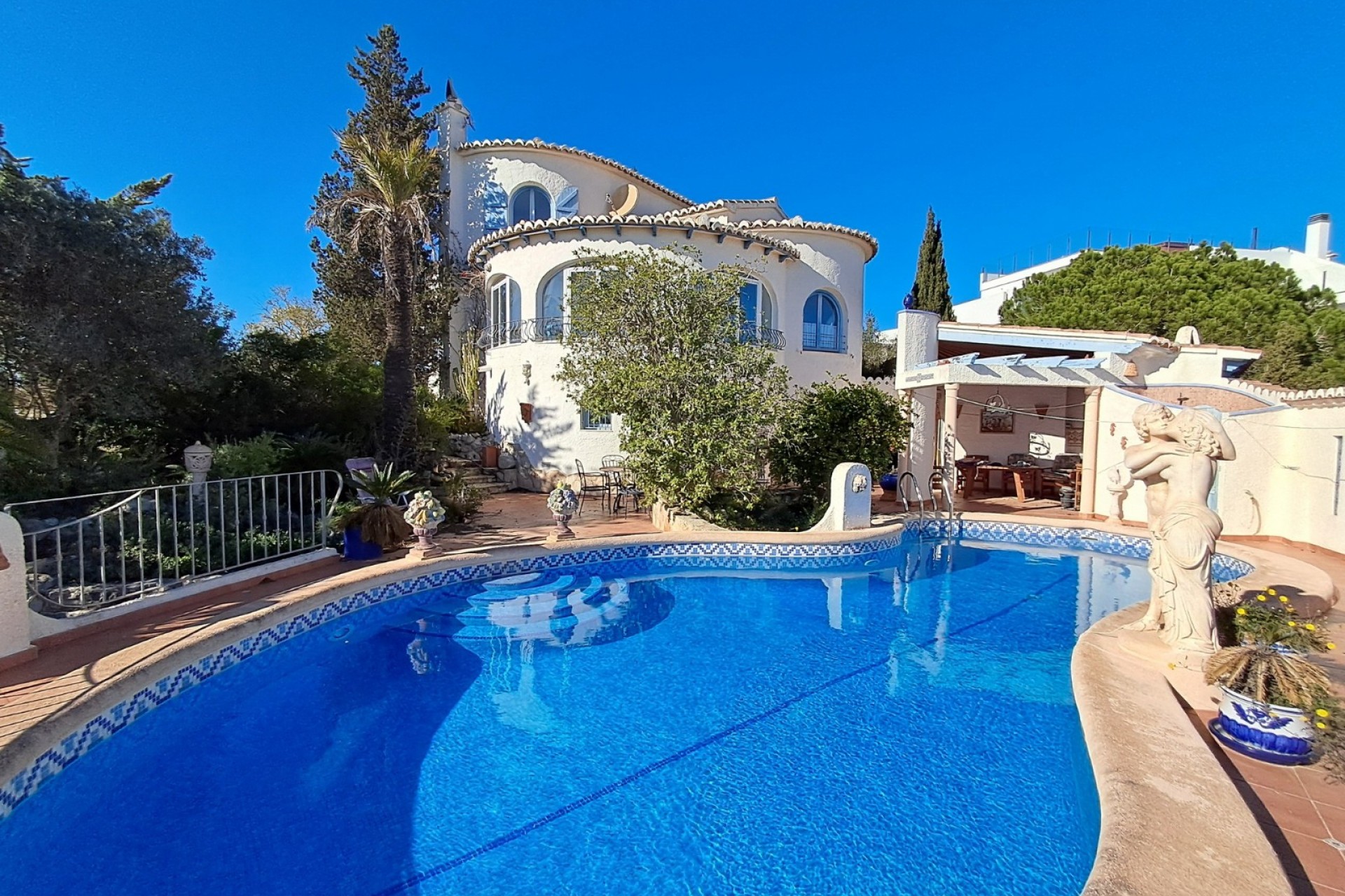 Zu verkaufen - Villa -
Benitachell - Cumbre del Sol