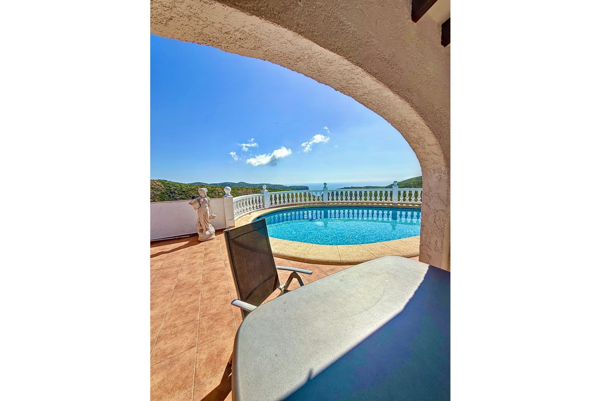 Zu verkaufen - Villa -
Benitachell - Cumbre del Sol