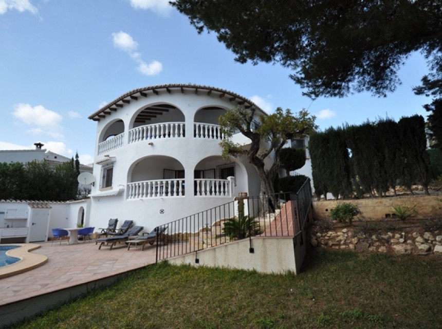 Zu verkaufen - Villa -
Benitachell