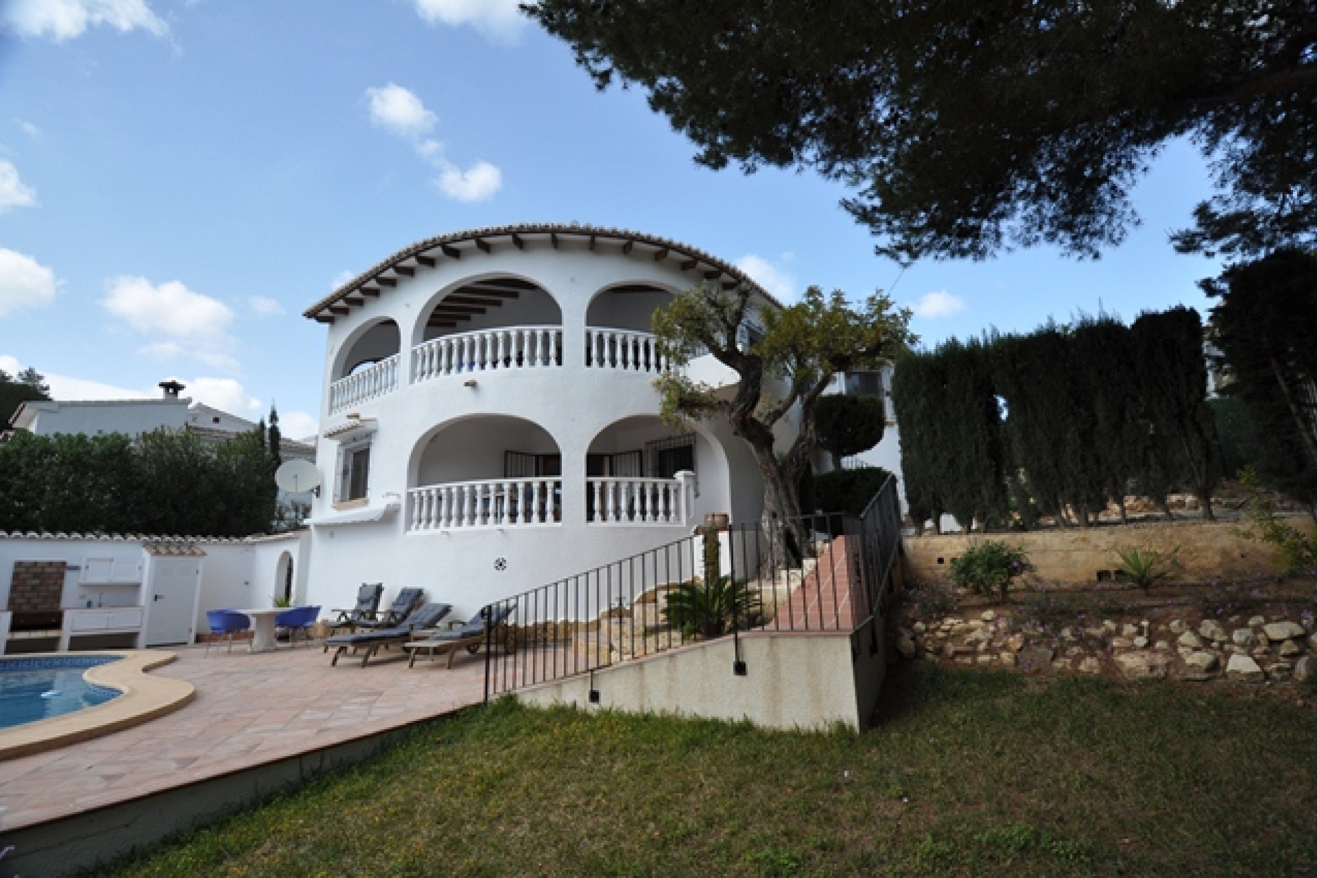 Zu verkaufen - Villa -
Benitachell