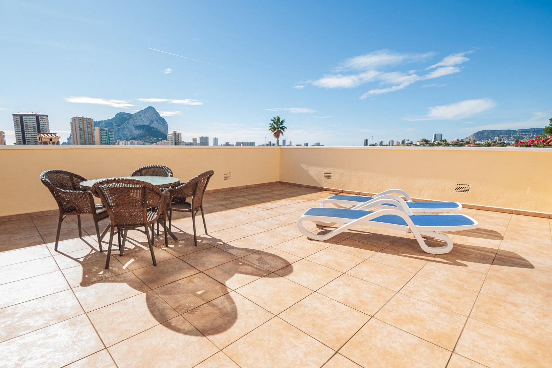 Zu verkaufen - Villa -
Calpe - Costeres
