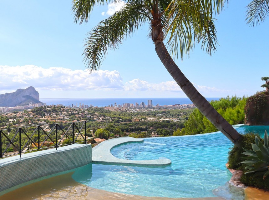 Zu verkaufen - Villa -
Calpe - Empedrola