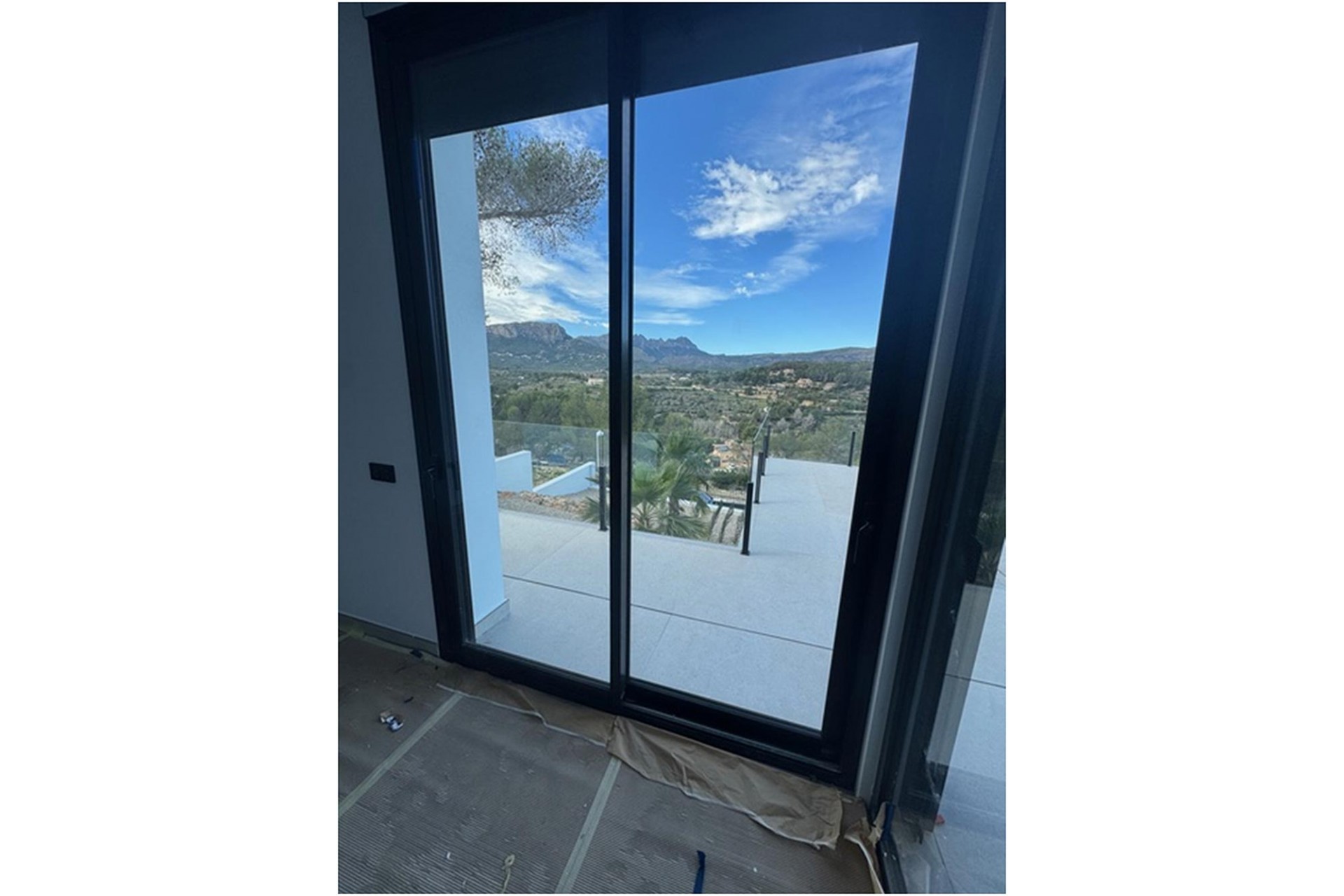 Zu verkaufen - Villa -
Calpe - Empedrola