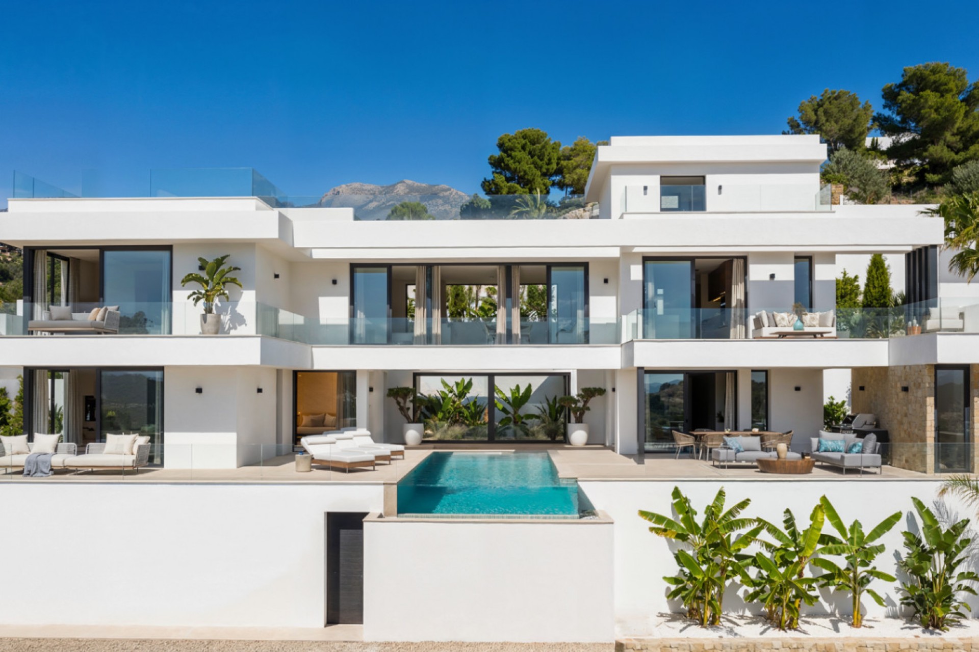 Zu verkaufen - Villa -
Calpe - Empedrola