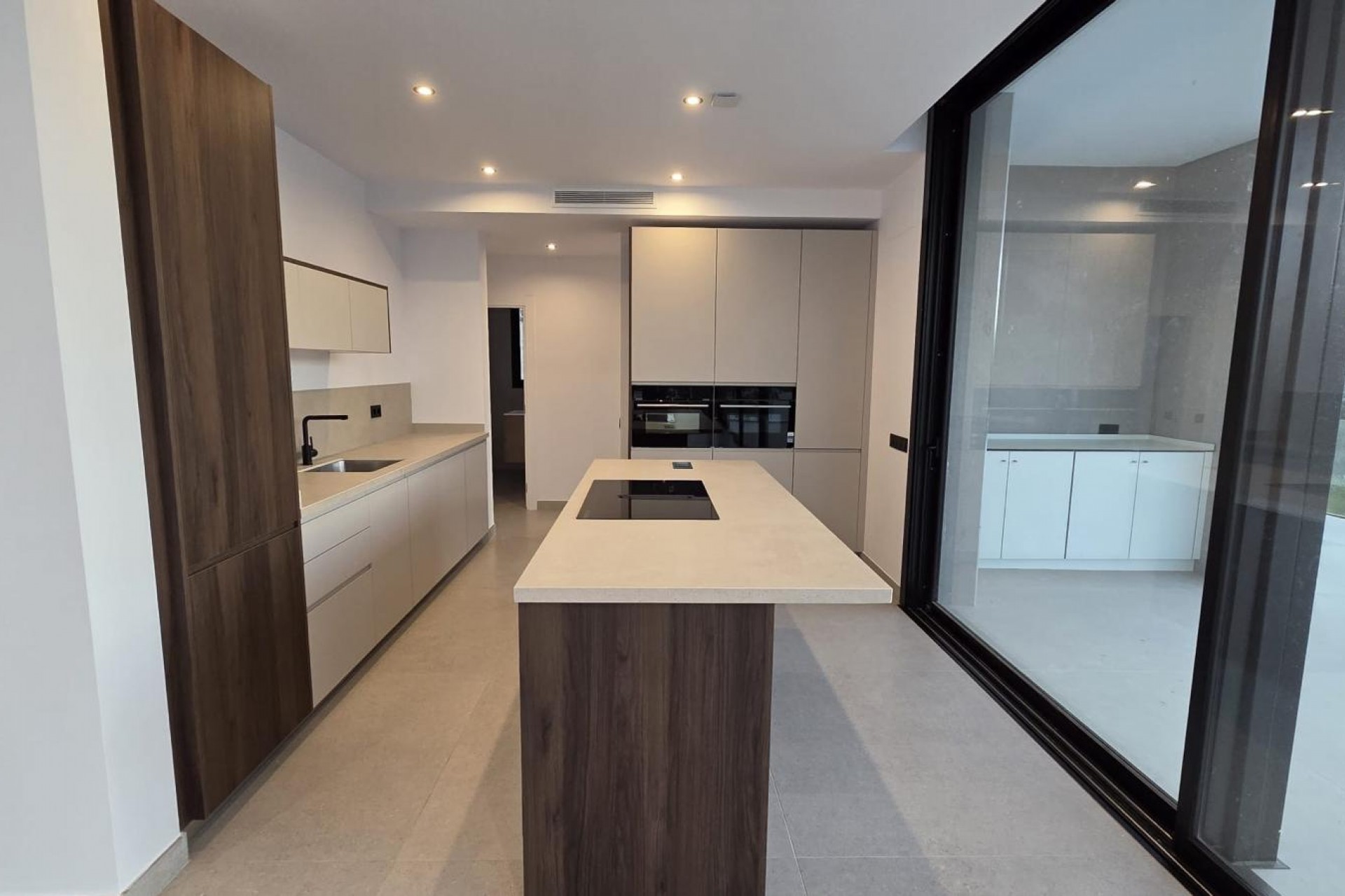 Zu verkaufen - Villa -
Calpe - Empedrola