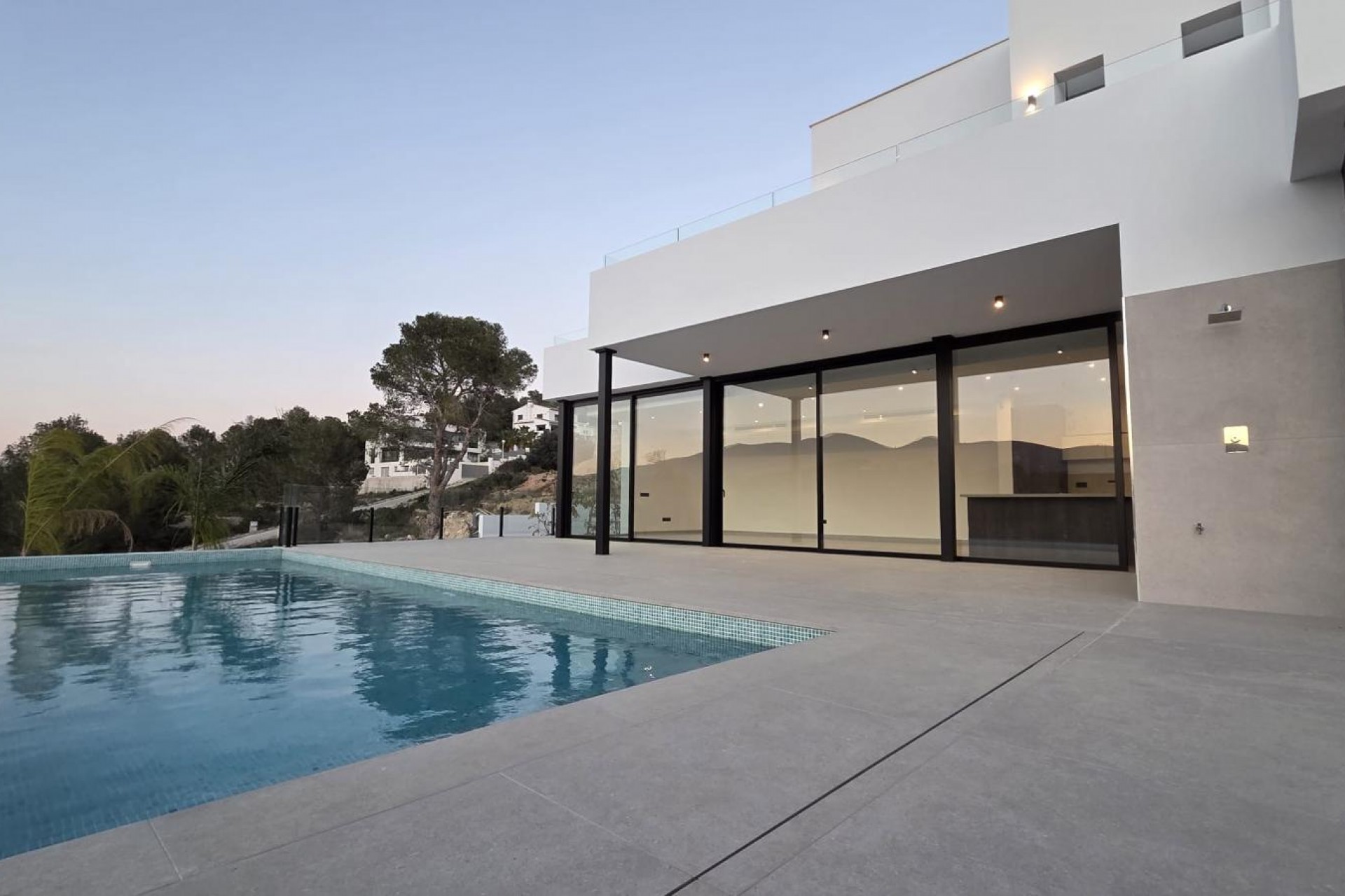 Zu verkaufen - Villa -
Calpe - Empedrola