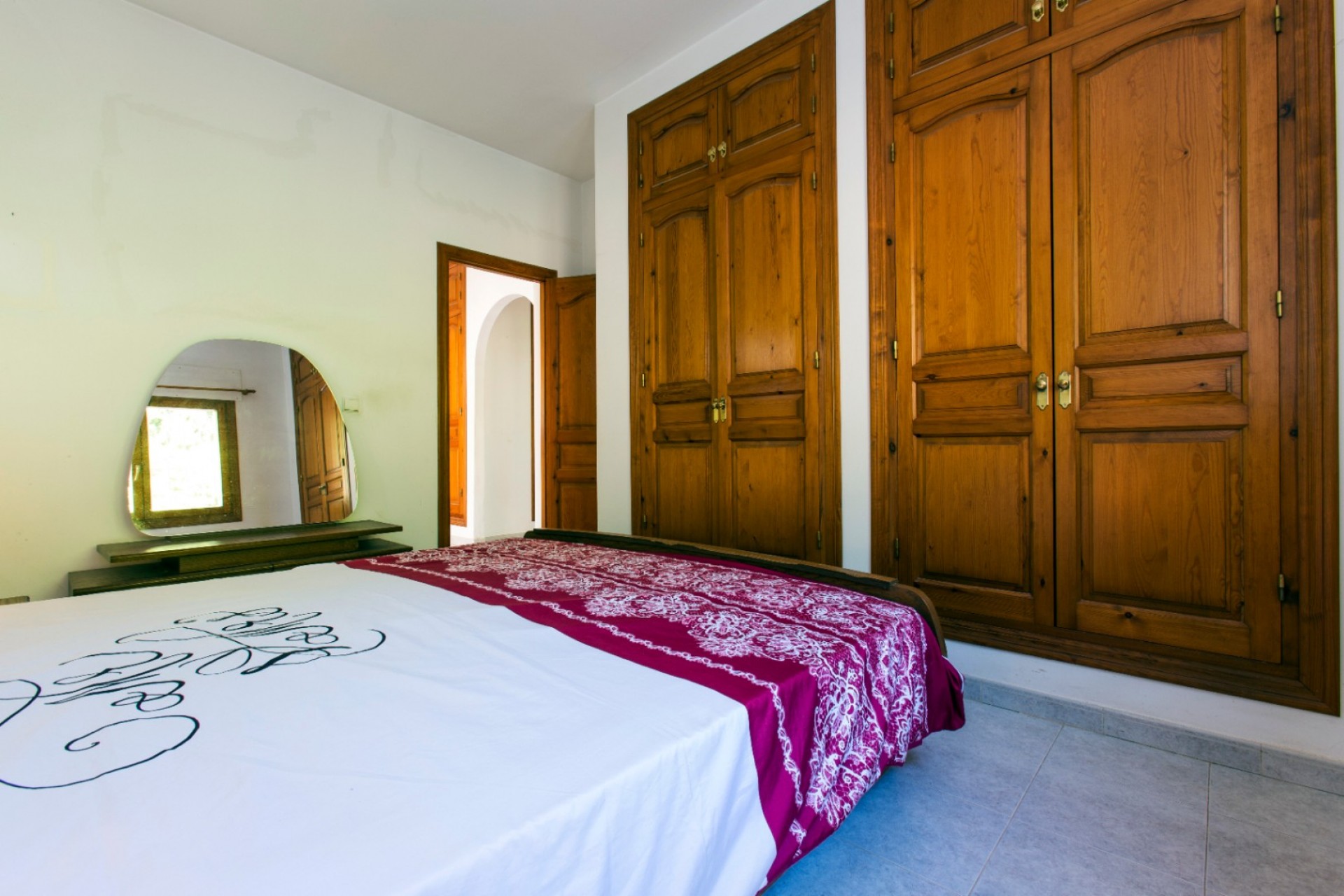 Zu verkaufen - Villa -
Calpe - La Empedrola