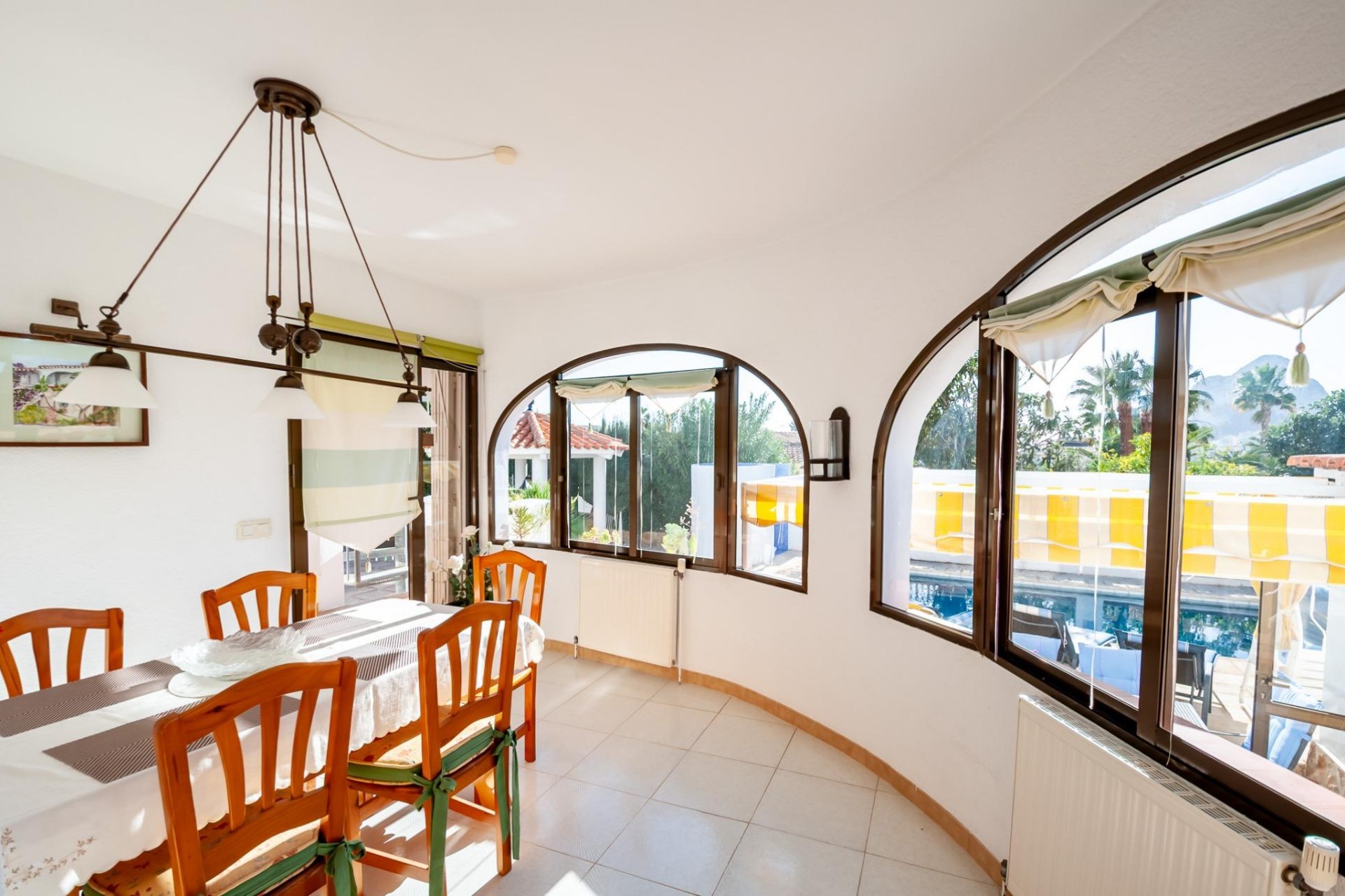 Zu verkaufen - Villa -
Calpe - Ortenbach