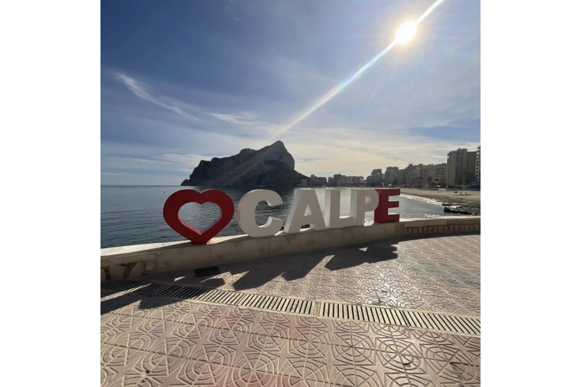 Zu verkaufen - Villa -
Calpe