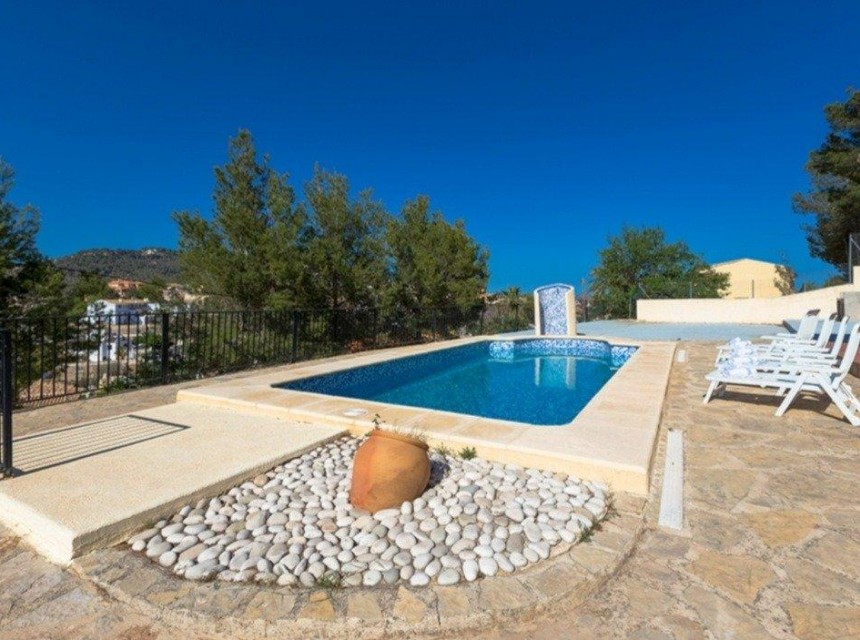 Zu verkaufen - Villa -
Calpe