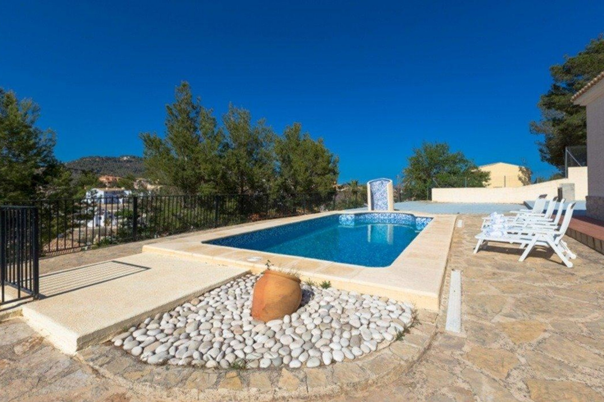 Zu verkaufen - Villa -
Calpe