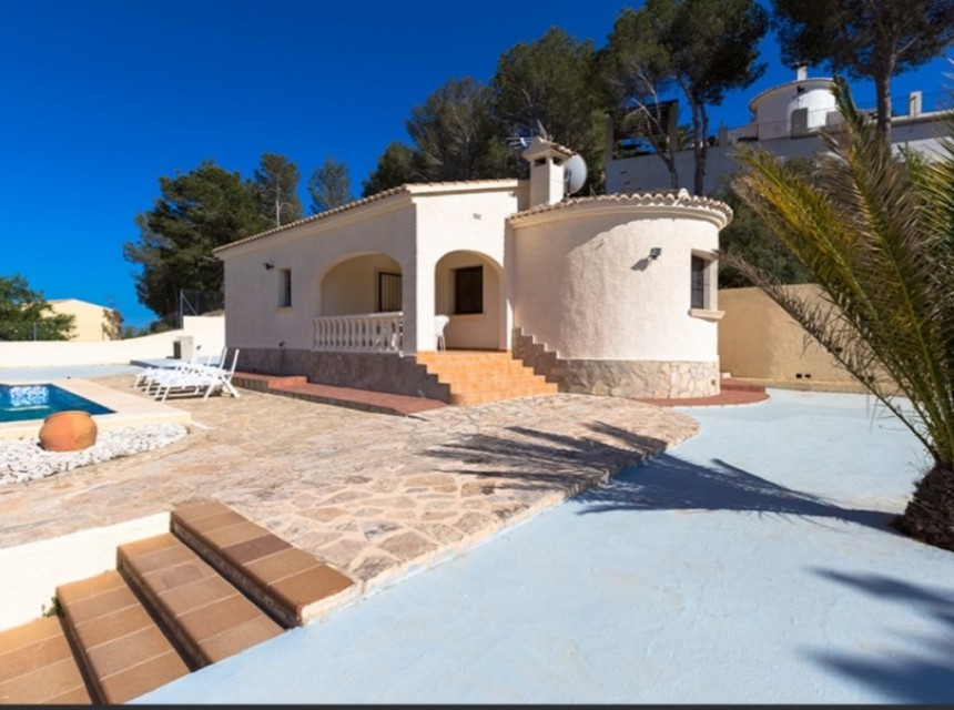 Zu verkaufen - Villa -
Calpe