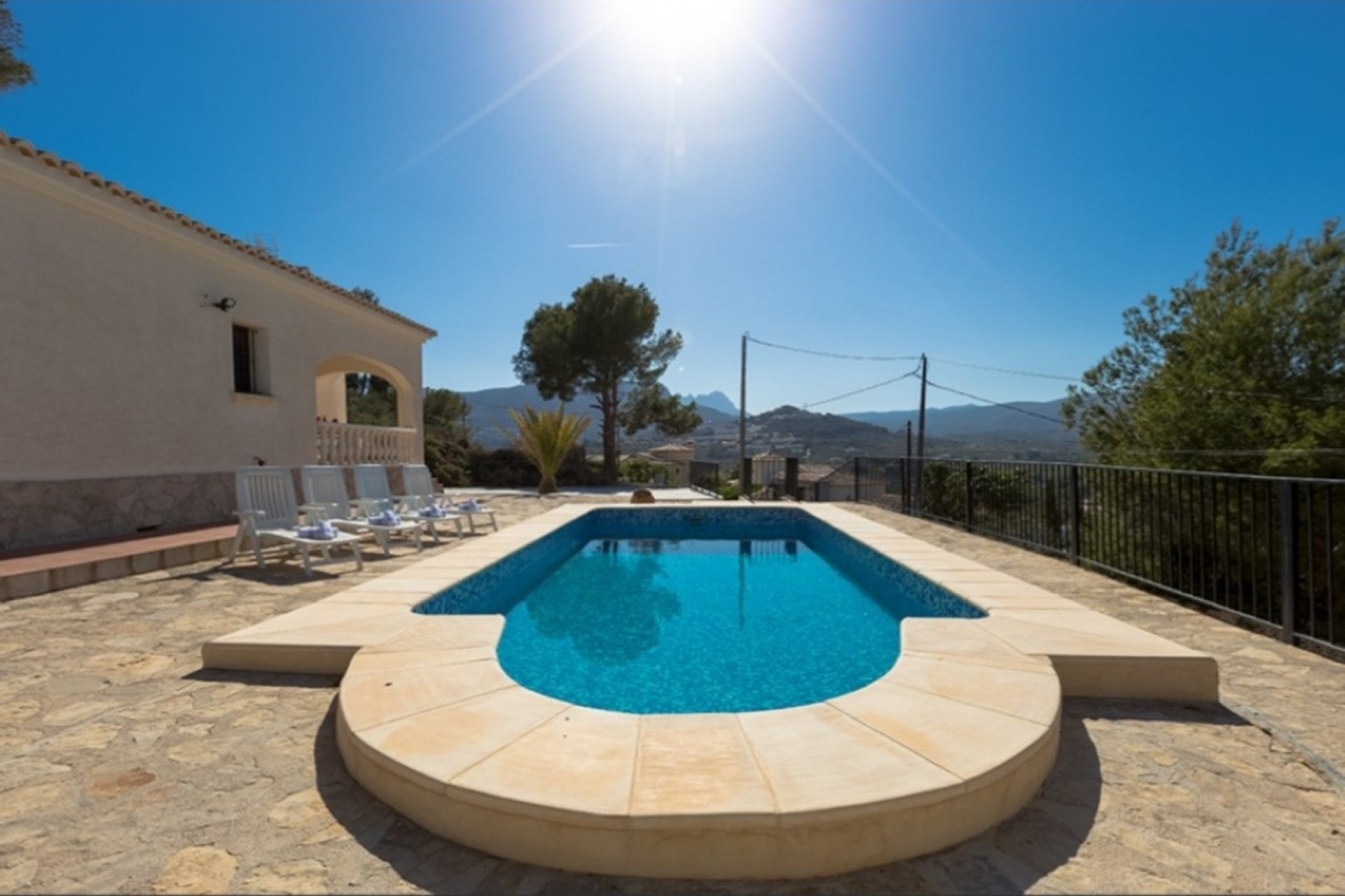 Zu verkaufen - Villa -
Calpe
