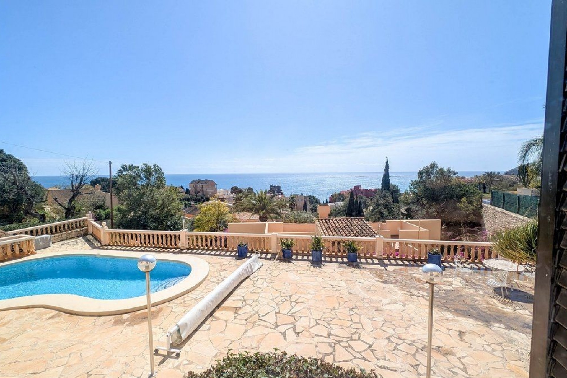 Zu verkaufen - Villa -
Calpe