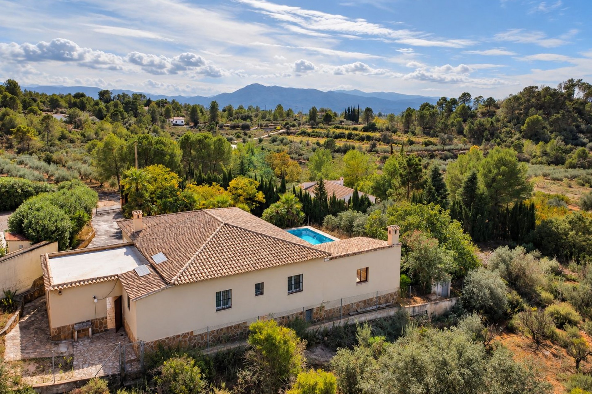 Zu verkaufen - Villa -
Cuatretonda