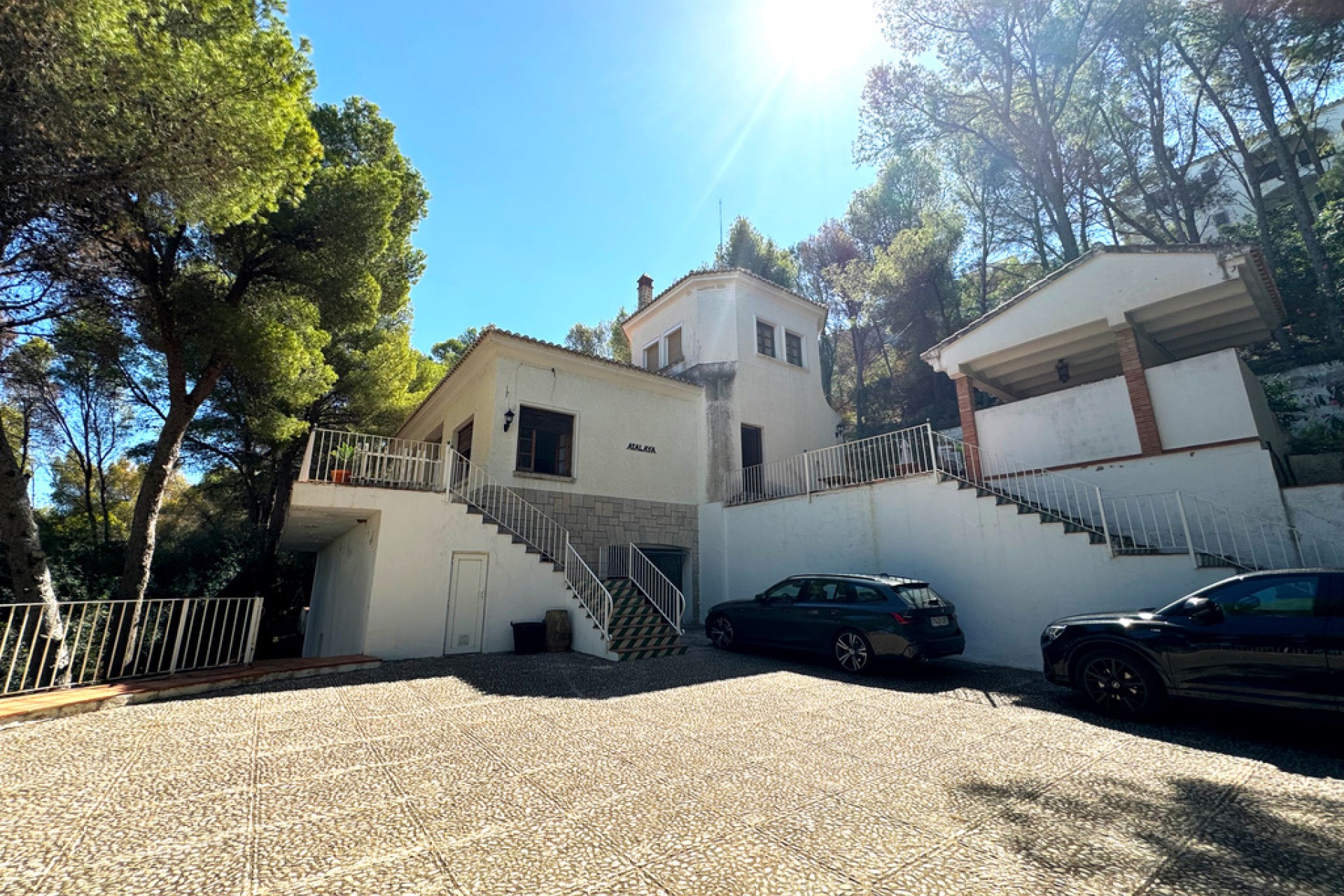 Zu verkaufen - Villa -
Denia - Las Rotas