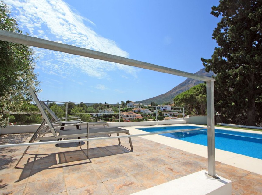 Zu verkaufen - Villa -
Denia - Montgo