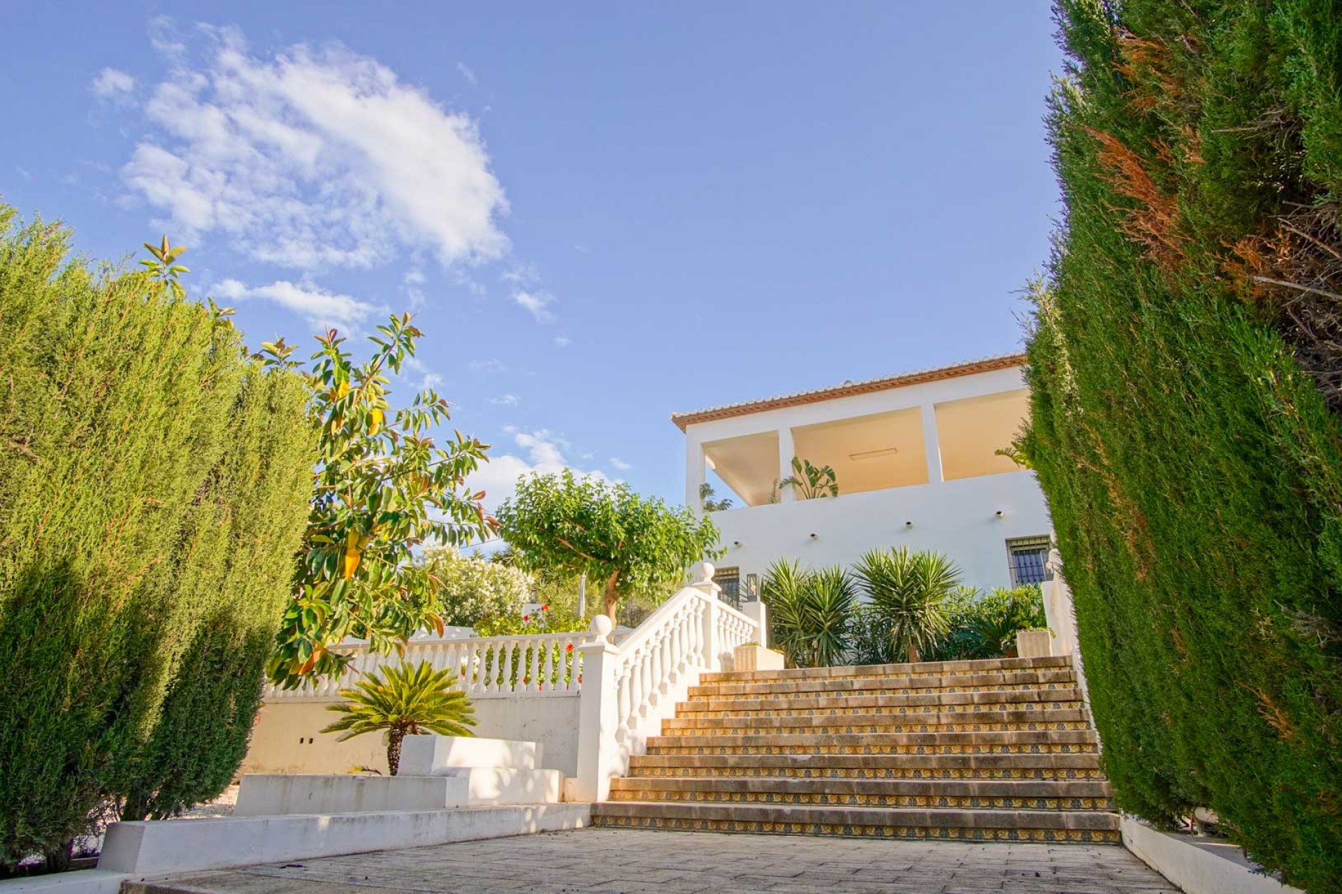 Zu verkaufen - Villa -
Denia