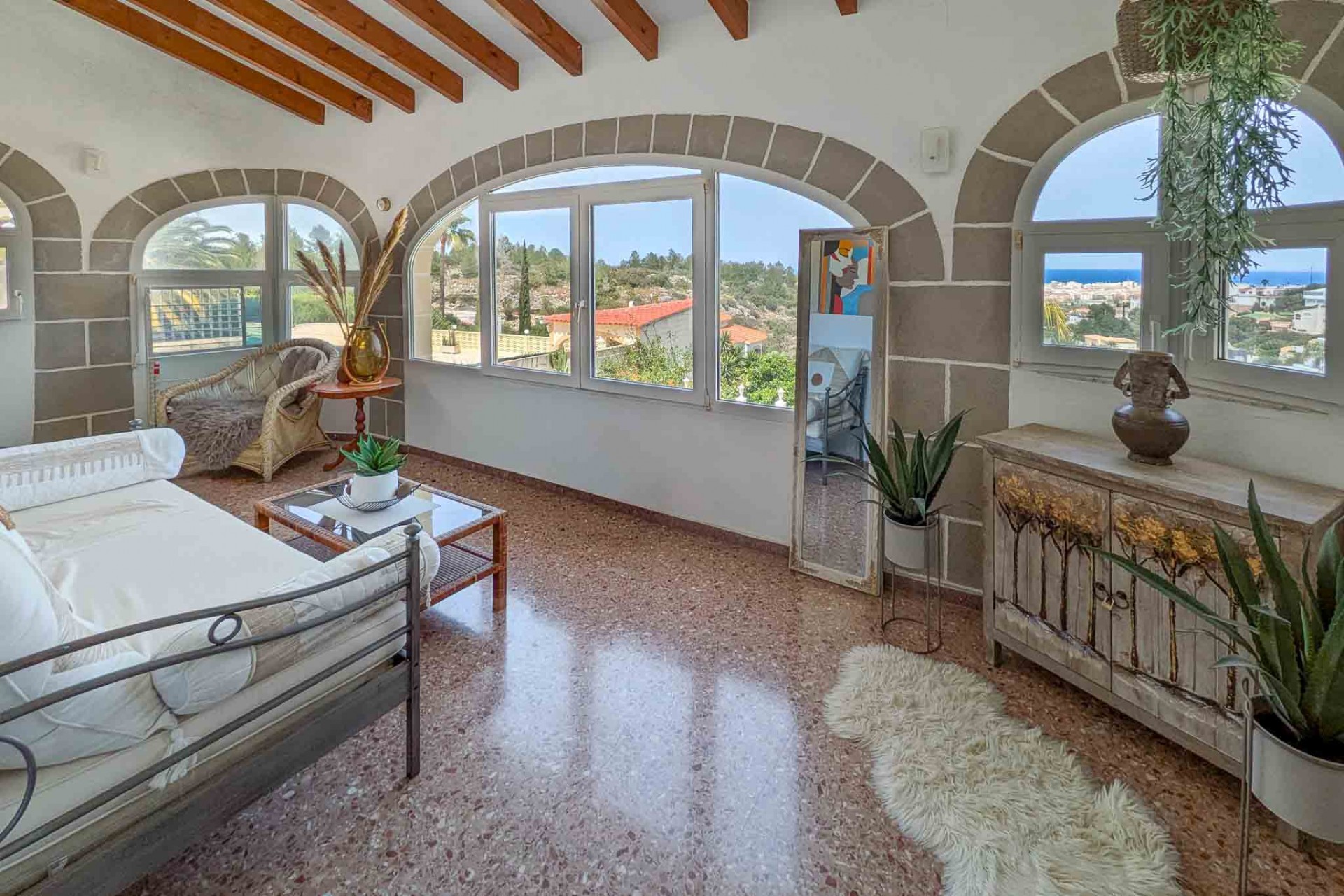 Zu verkaufen - Villa -
Denia
