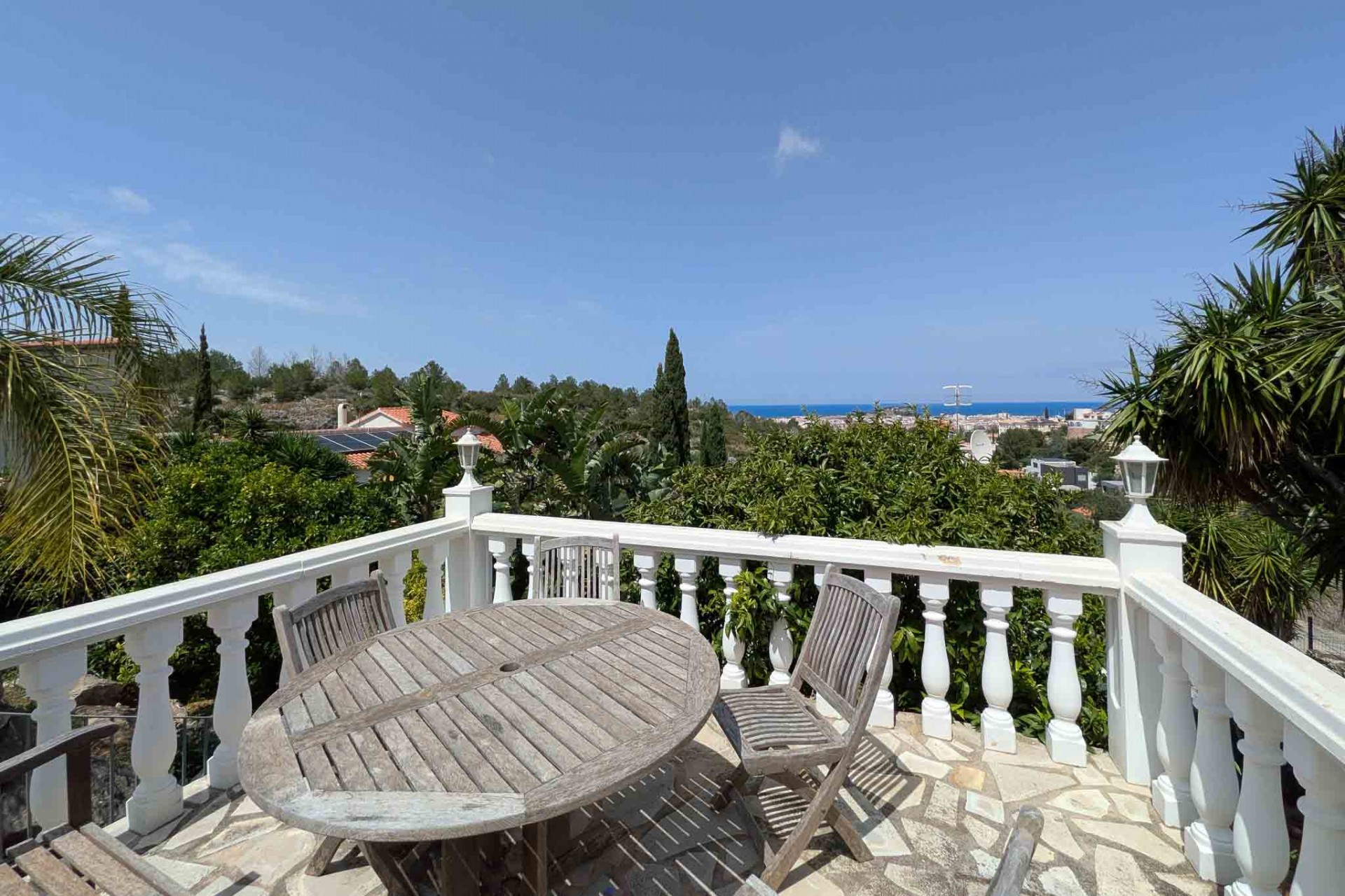 Zu verkaufen - Villa -
Denia