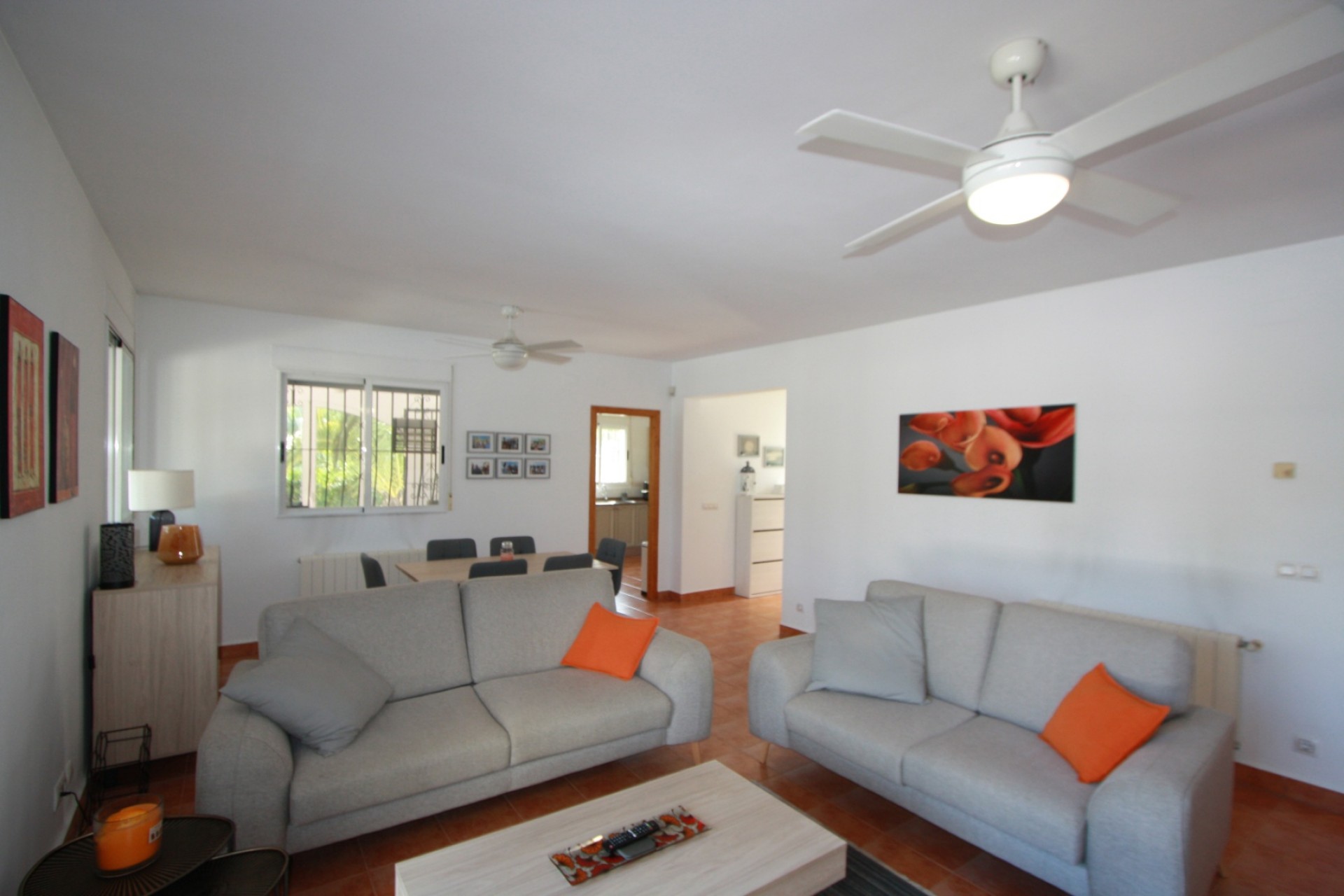 Zu verkaufen - Villa -
Jalon