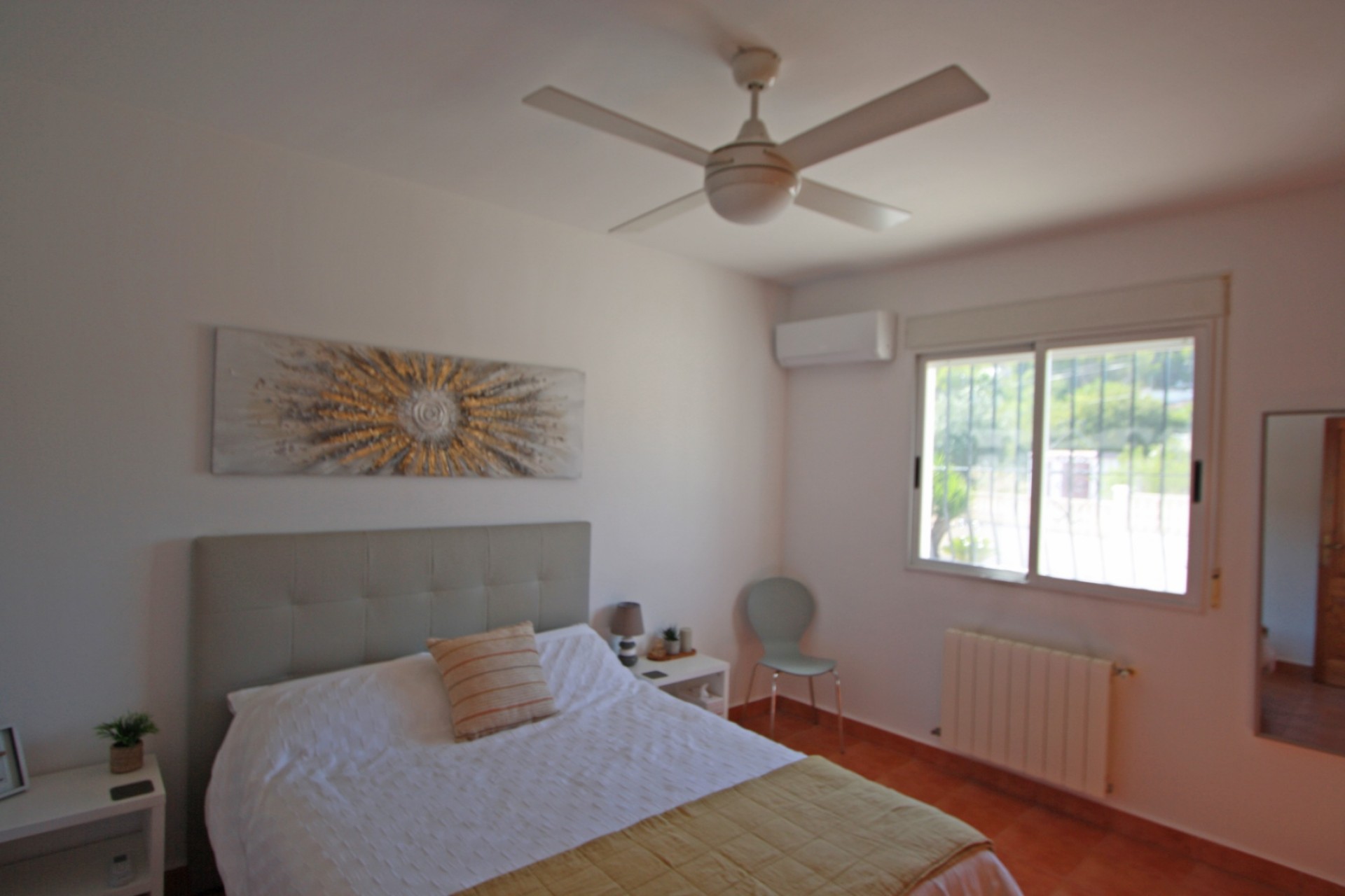 Zu verkaufen - Villa -
Jalon