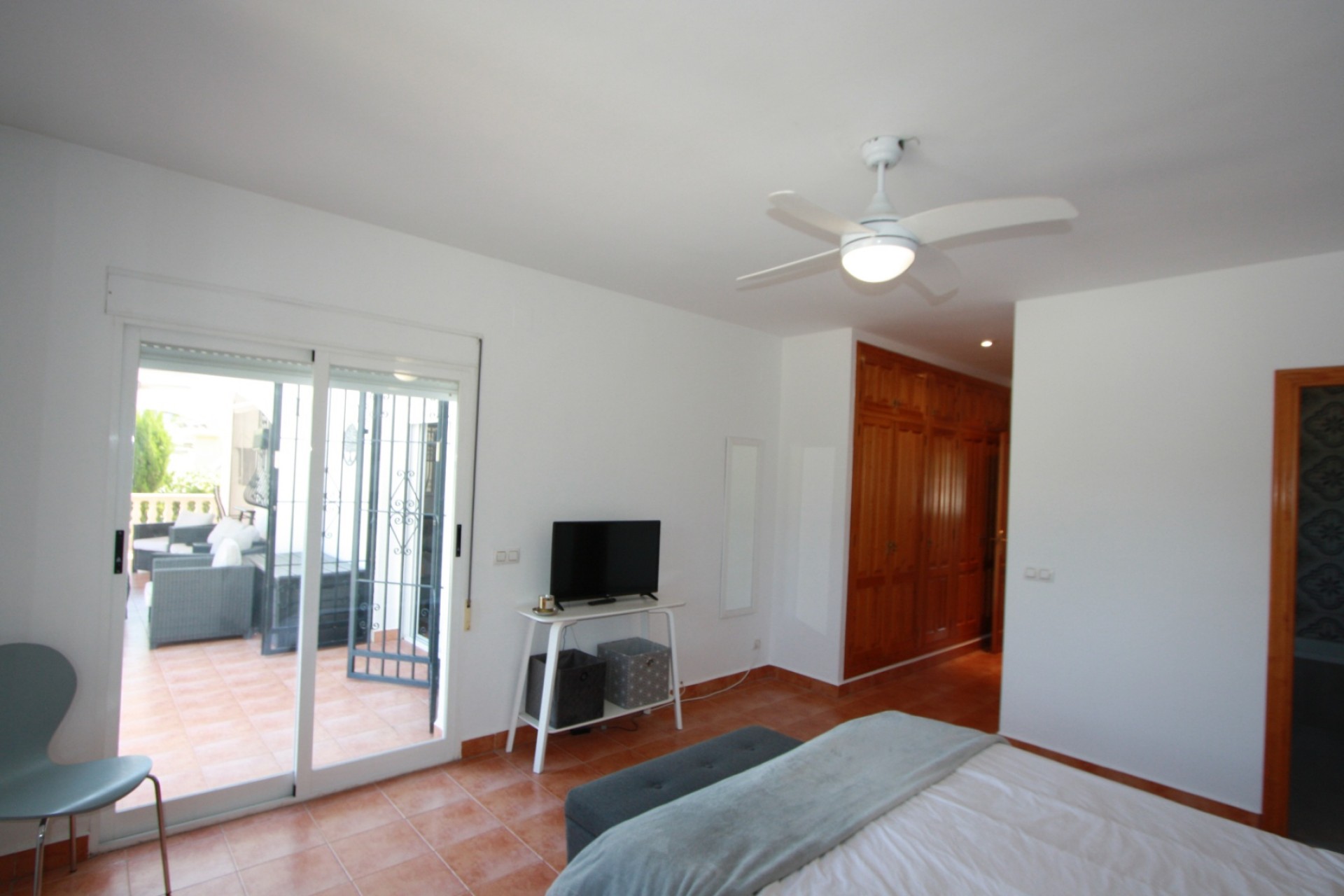 Zu verkaufen - Villa -
Jalon