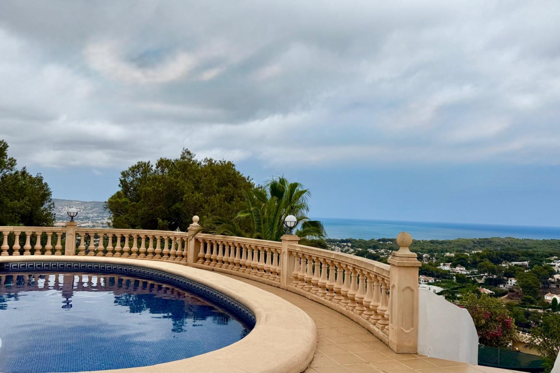 Zu verkaufen - Villa -
Javea - Costa Nova