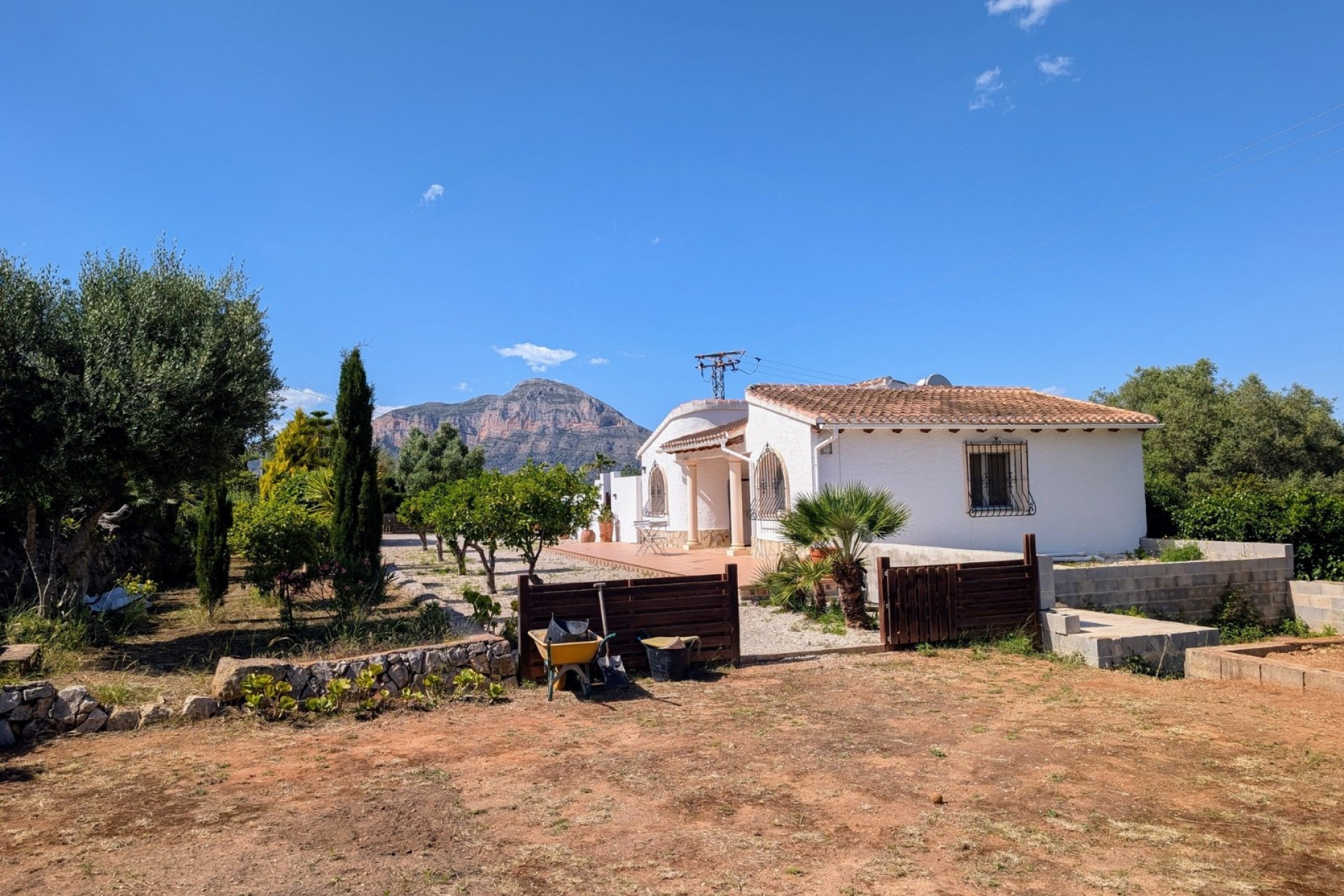 Zu verkaufen - Villa -
Javea - La Lluca
