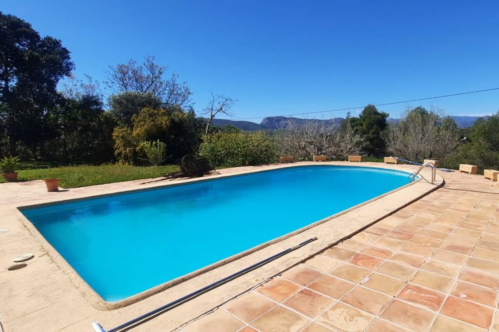 Zu verkaufen - Villa -
Javea - Montgo