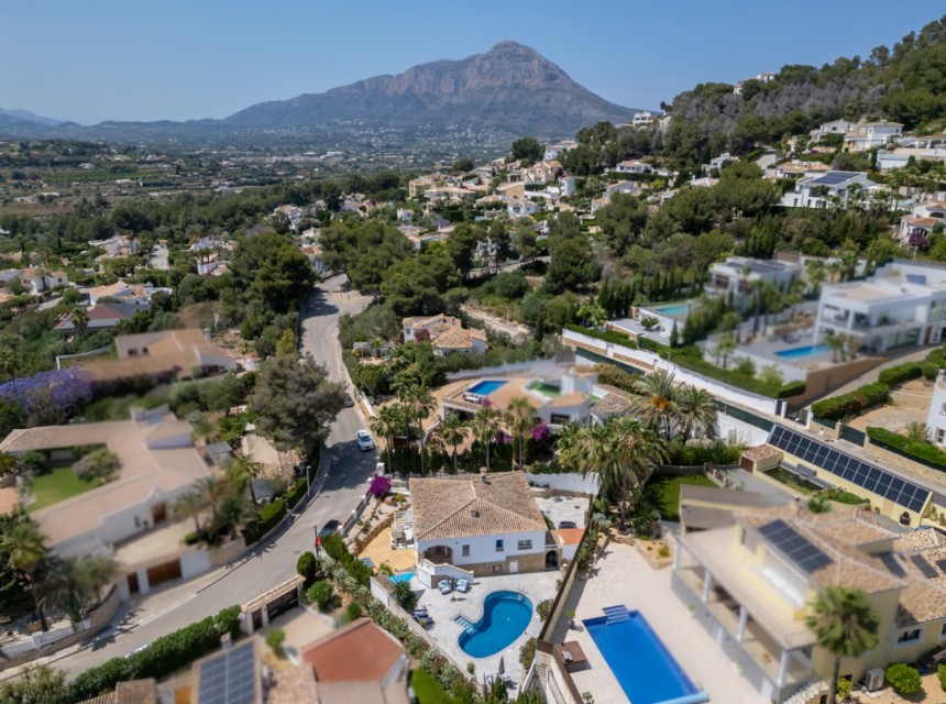 Zu verkaufen - Villa -
Javea - Rafalet