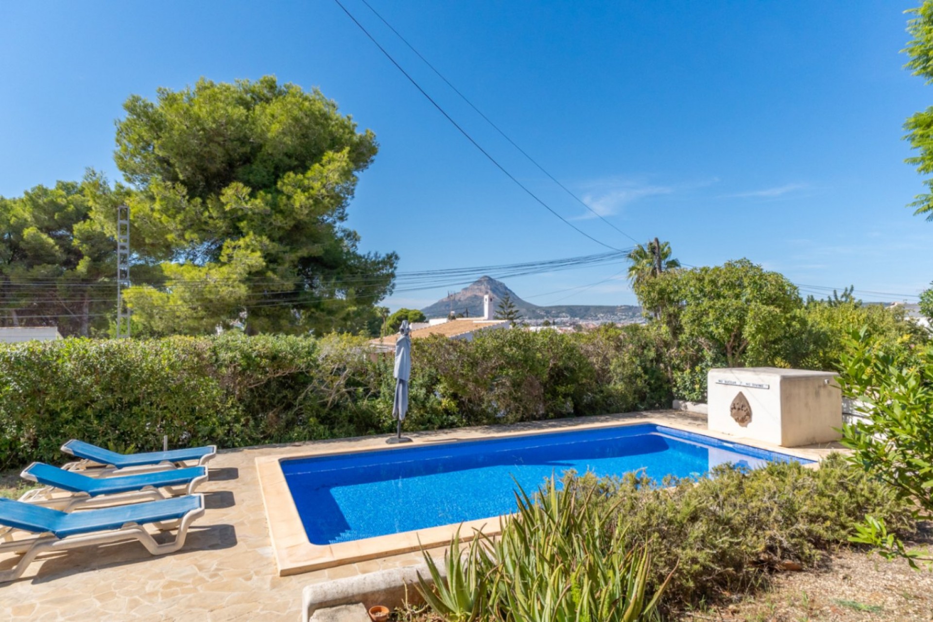 Zu verkaufen - Villa -
Javea - Tosalet