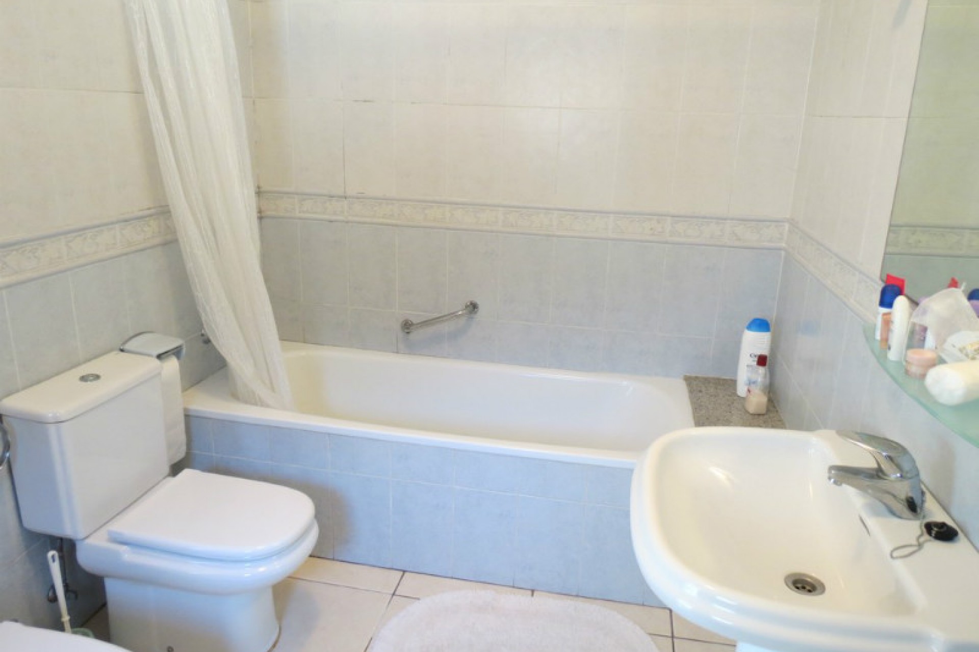 Zu verkaufen - Villa -
Javea